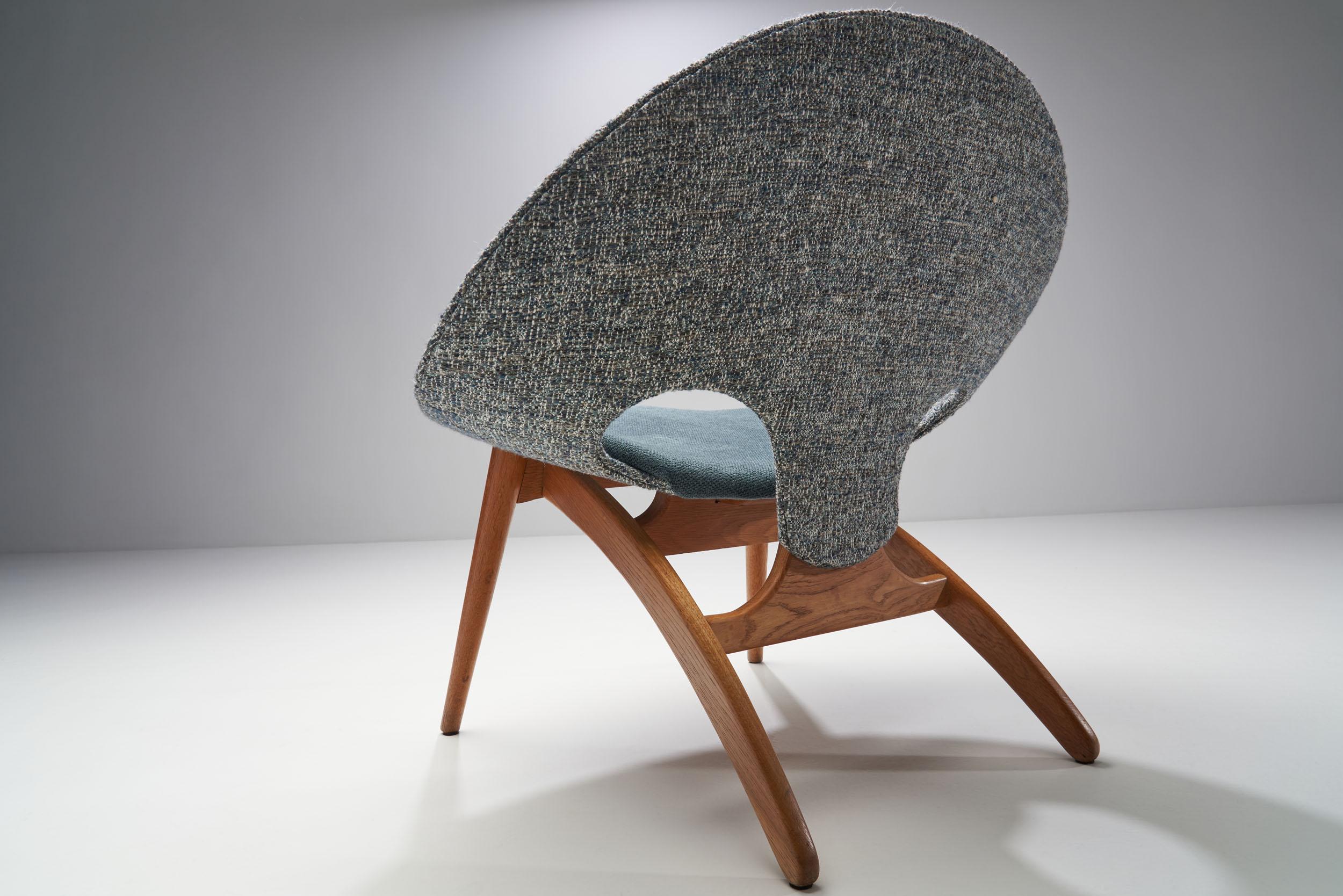 “No. 55” Lounge Chair by Arne Hovmand-Olsen, Denmark, 1955 For Sale 5