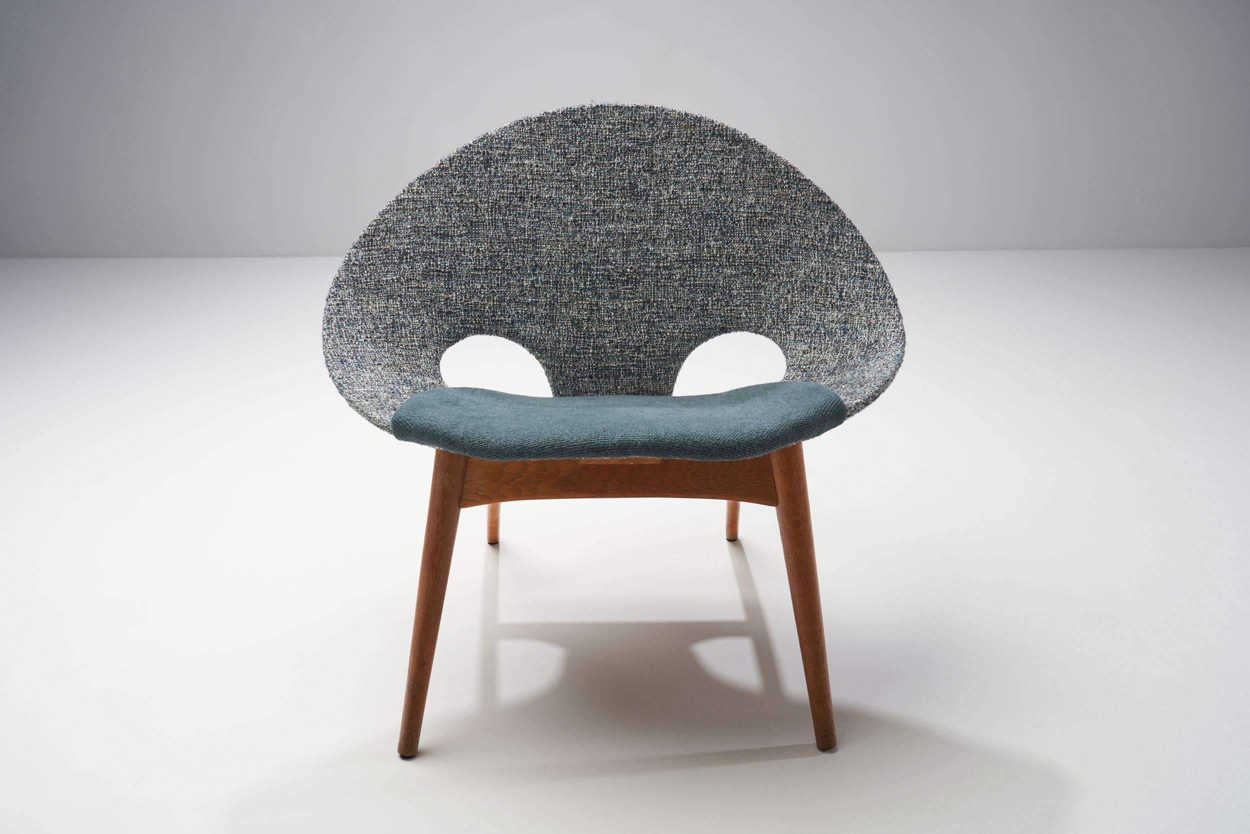 “No. 55” Lounge Chair by Arne Hovmand-Olsen, Denmark, 1955 For Sale 1
