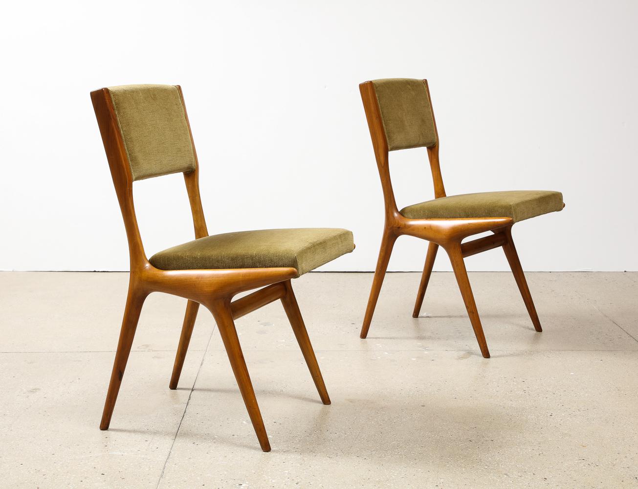No. 634 Dining Chairs by Carlo De Carli for Cassina In Good Condition For Sale In New York, NY