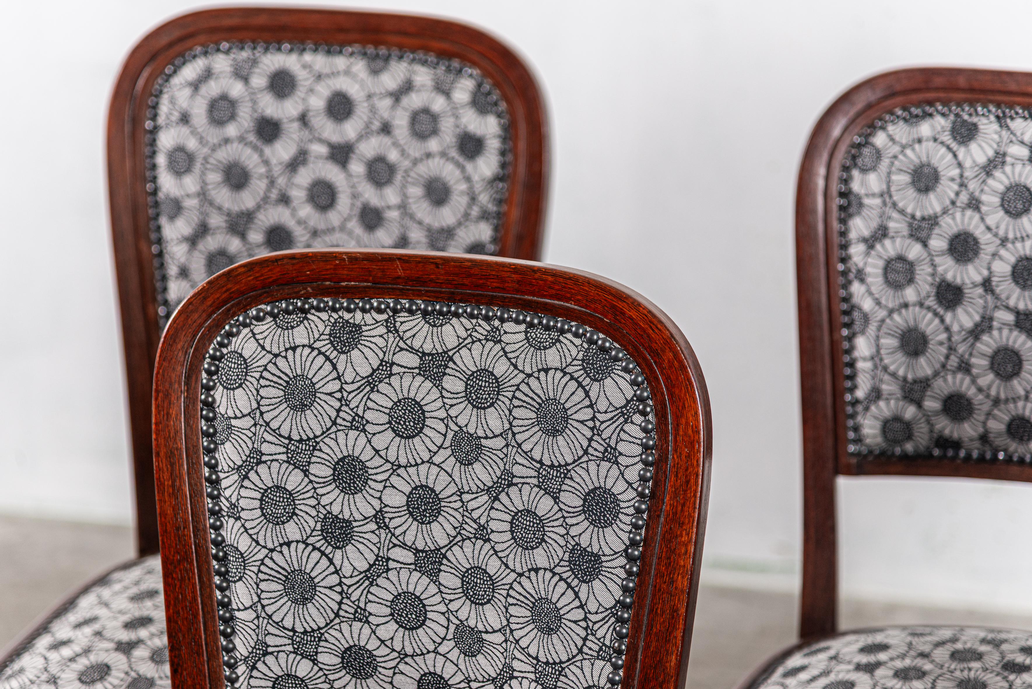 Hêtre No. 715 Chaises Par Gustav Siegel, exécuté par J&J Kohn Vienne en 1901 en vente
