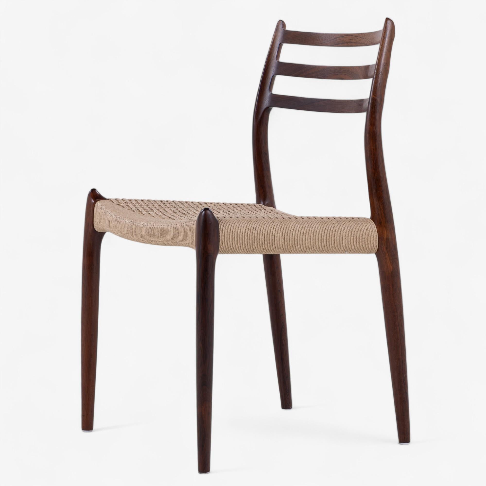 NO 78 - Juego de 6 sillas de comedor de palisandro de N.O. Møller Moderno de mediados de siglo en venta