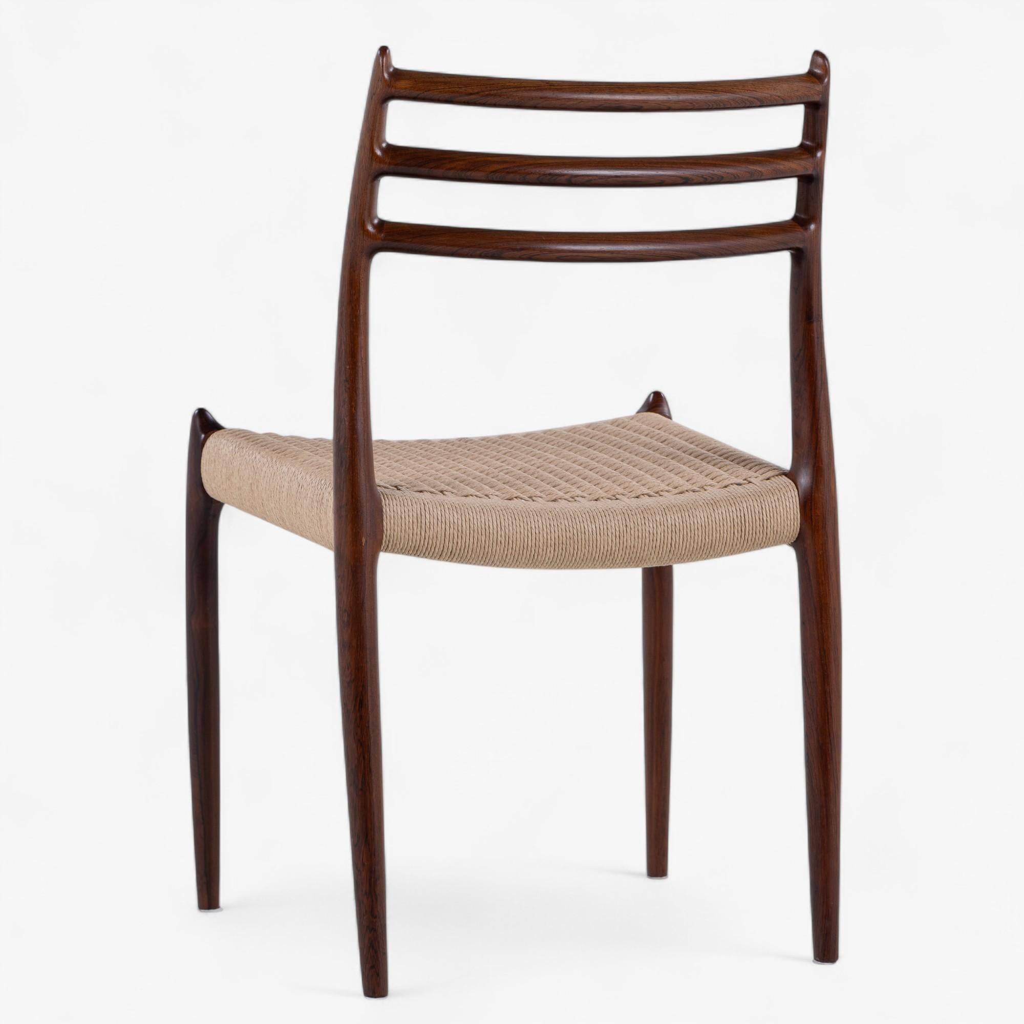 NO 78 - Juego de 6 sillas de comedor de palisandro de N.O. Møller Danés en venta