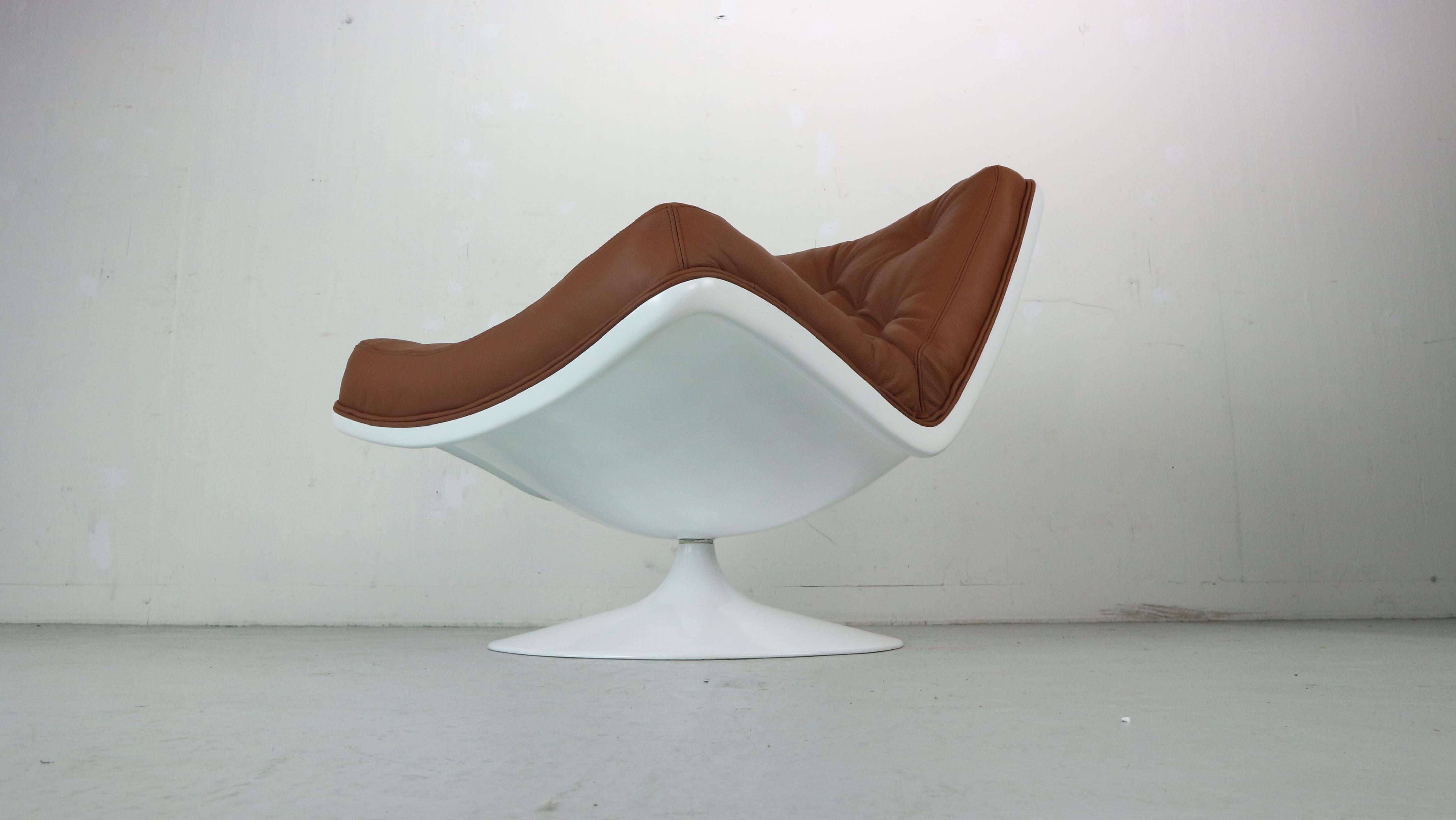 No. 976 Swivel Chair by Geoffrey Harcourt for Artifort, The Netherland For Sale 3