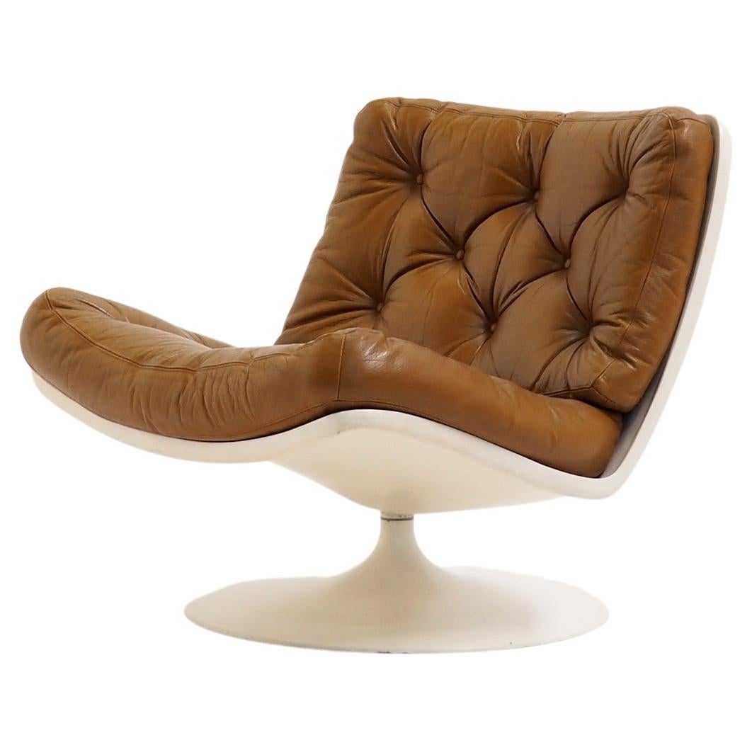 Iconic Artifort F588 Swivel Chair in Cognac Leather by Geoffrey