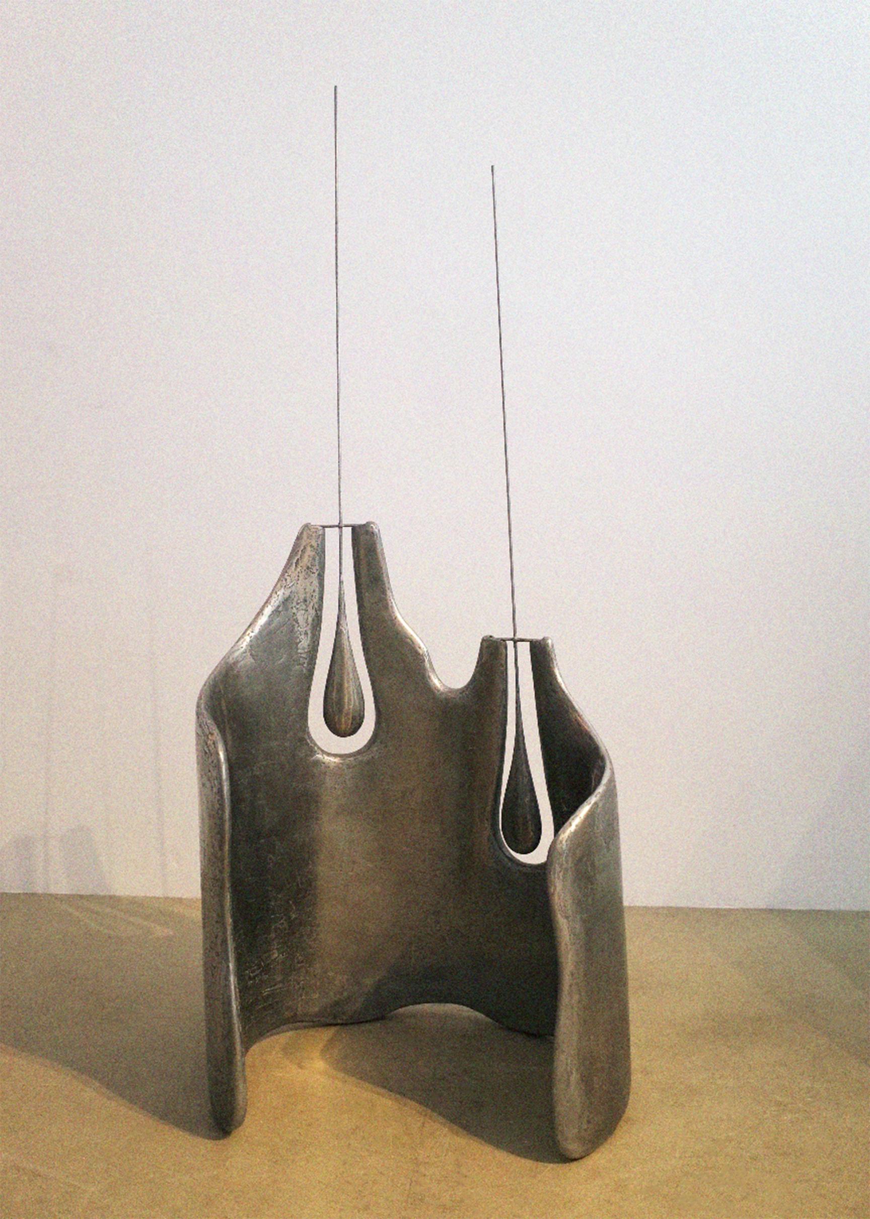 Scultura cinetica No Center, No Above, No Below di Atelier A
Unico nel suo genere.
Dimensioni: D 36 x L 85 x H 145 cm.
Materiali: Resina metallica, gesso e ferro.

Disponibile in diverse finiture e materiali. I prezzi possono variare.