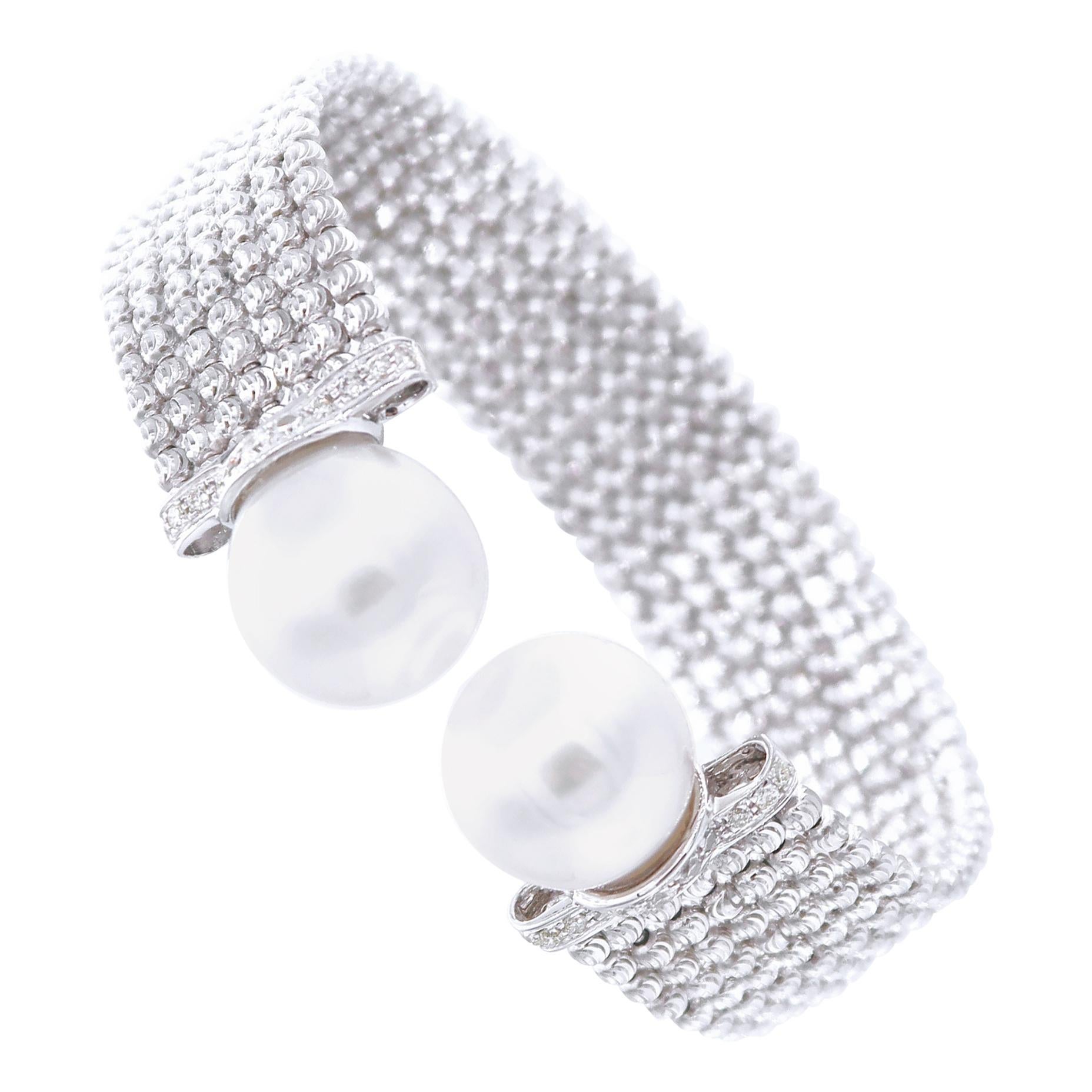 Easy-to-Wear Spring Open Bangle in 18K Gold w/ Diamonds & White South Sea Pearls For Sale