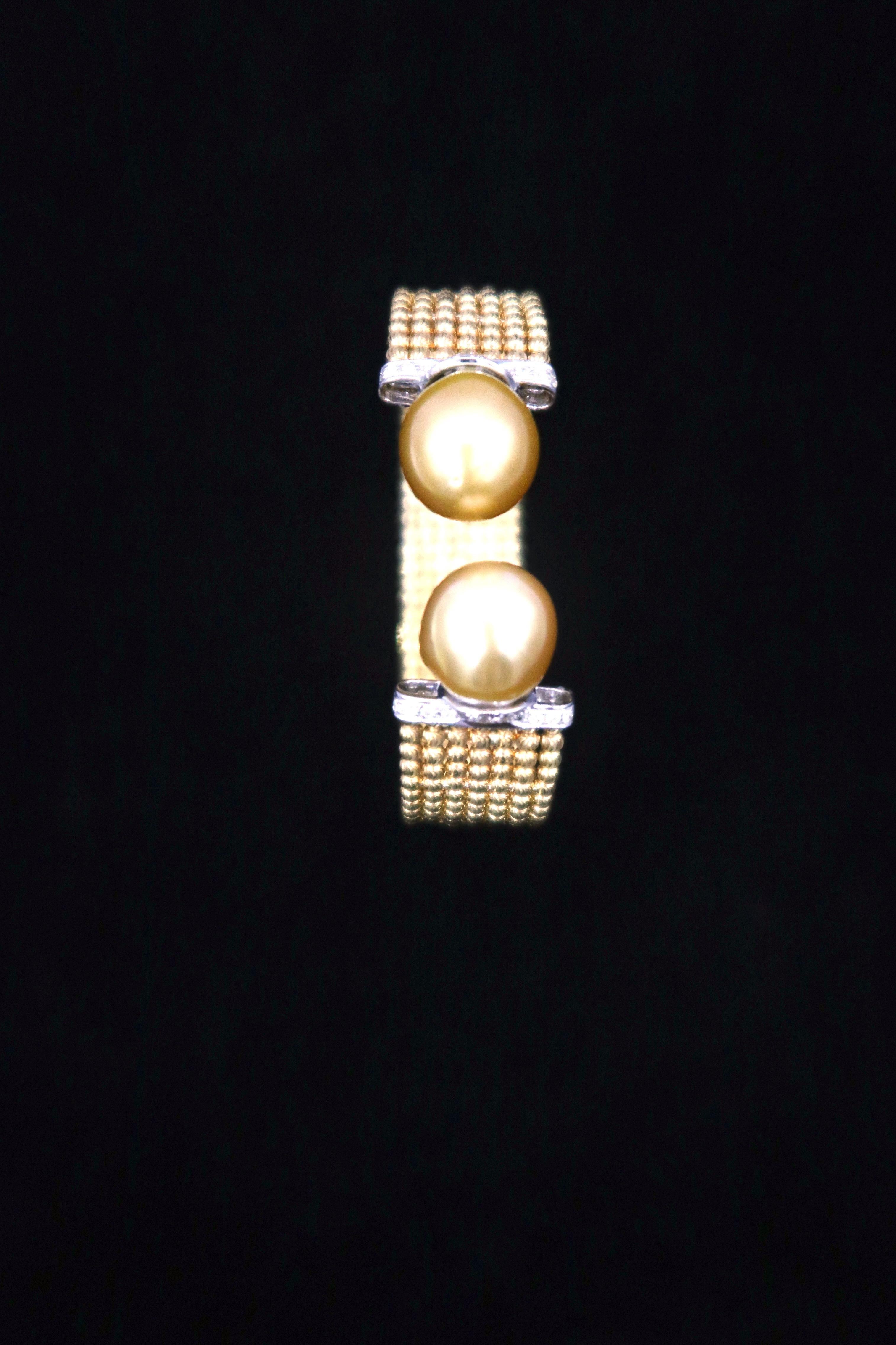 Easy-to-Wear Spring Open Bangle in 18K Gold w/ Diamonds & Gold South Sea Pearls For Sale 1