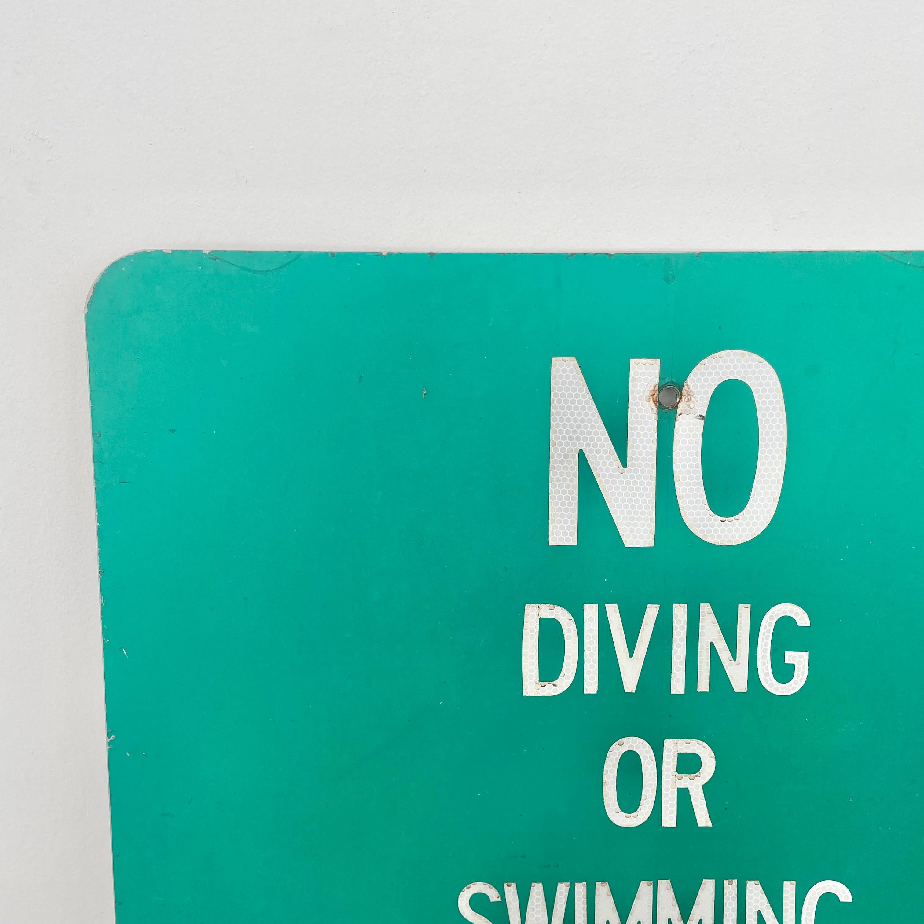 „No Diving“ POOL-Schild, 1980er Jahre, USA (Ende des 20. Jahrhunderts) im Angebot