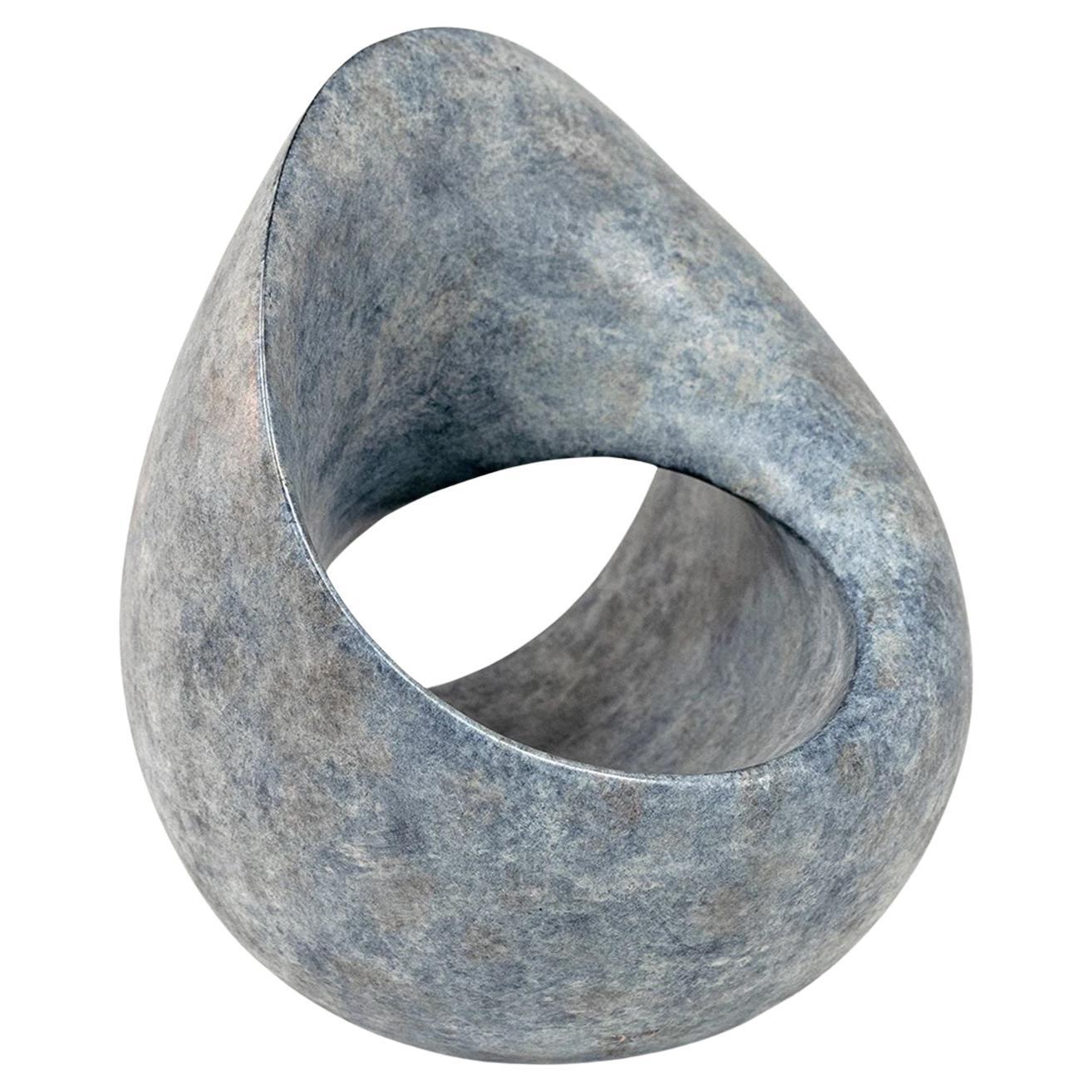 Scultura in bronzo blu No End in vendita