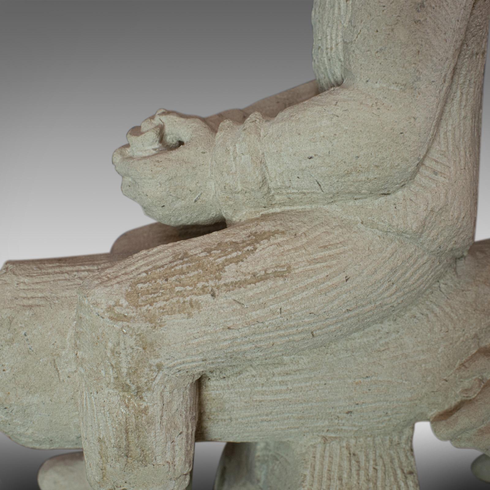 No Evil, Opera d'arte scultorea, Scultura, Dominic Hurley, Portland Stone, Allegoria in vendita 2