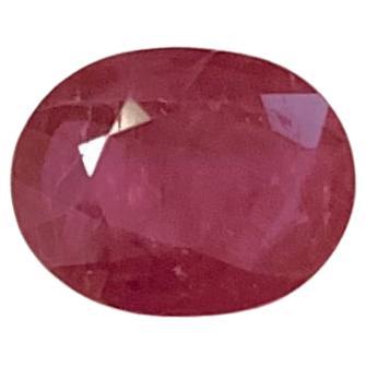 No-Heat 1.44 Carat Oval Cut Natural Ruby Pinkish-Red For Sale