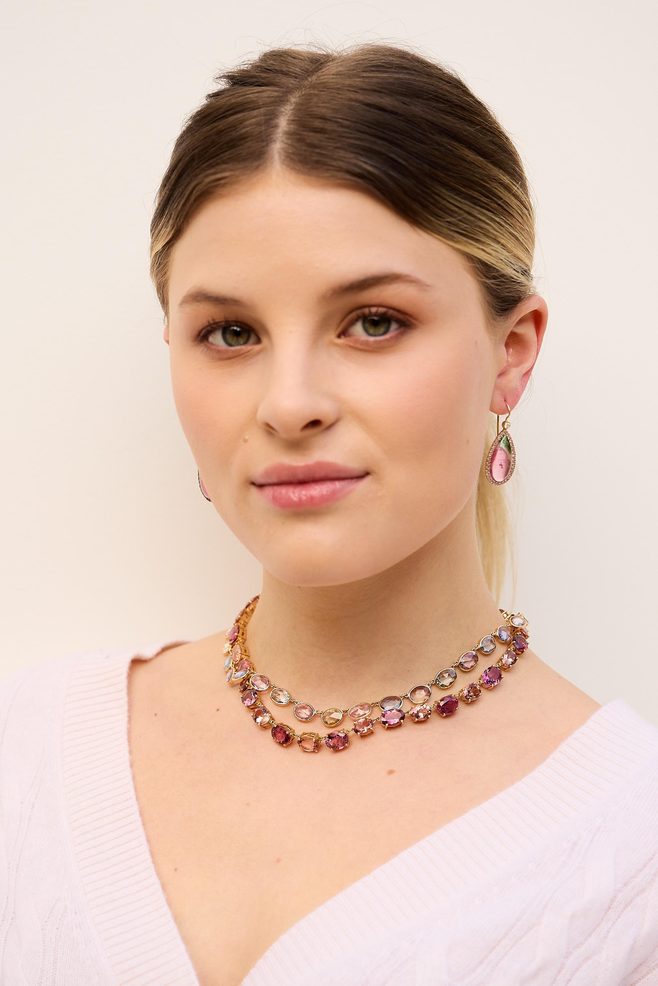 Contemporary No Heat, 18 Carat  Yellow Gold, Sapphire Tennis Necklace 44 Carats Total Weight For Sale
