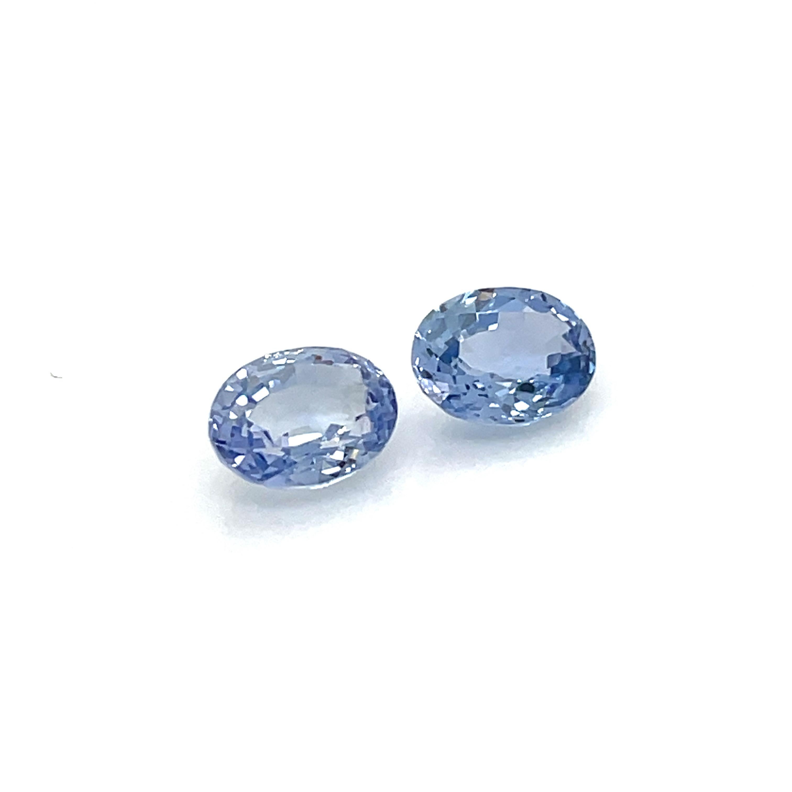 No Heat 2 Oval Blue Sapphires 4.37cts In New Condition For Sale In Hong Kong, HK