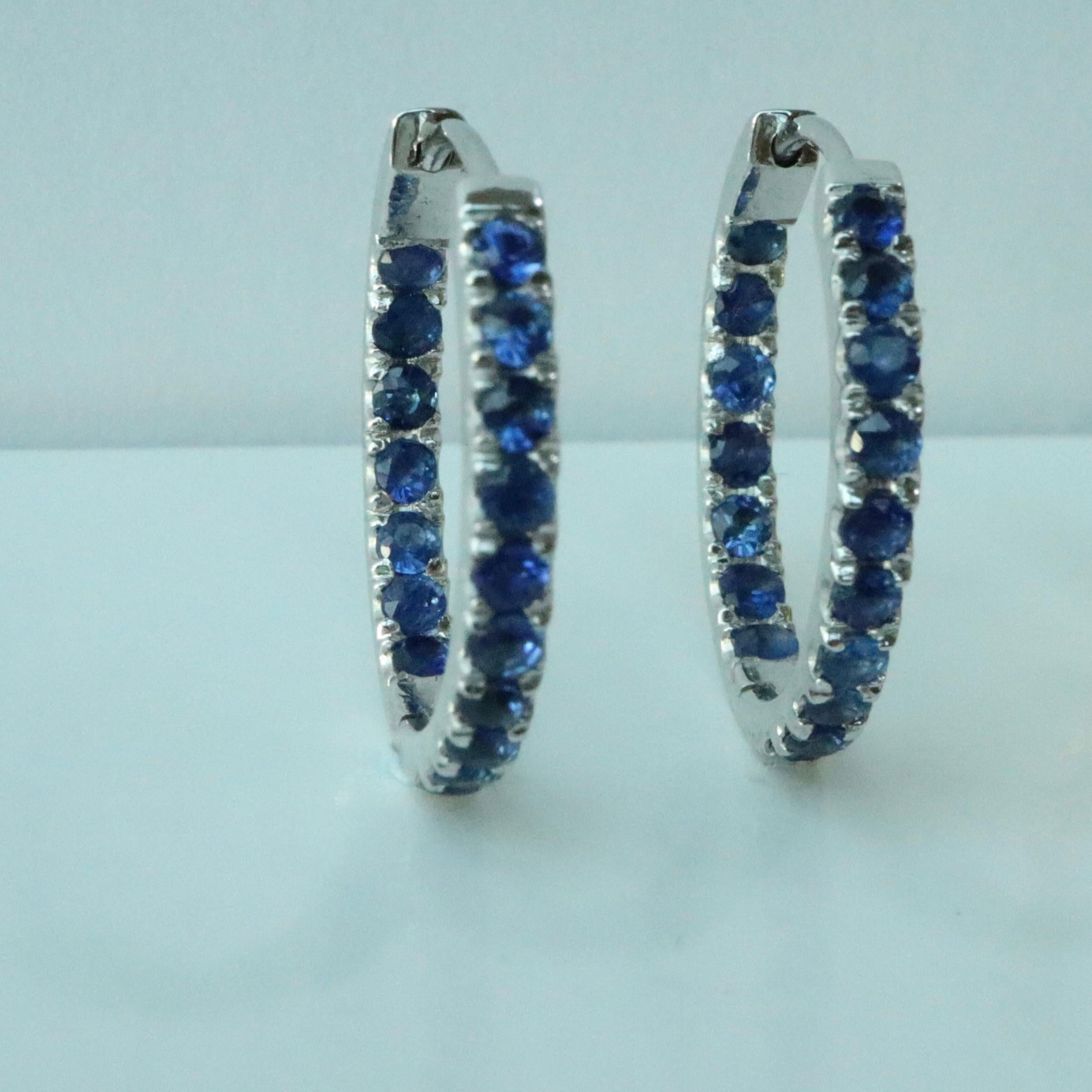 Details :

Main Gemstone (34pcs) - Burmese Unheated sapphire
Measurement (Gemstones)- 2mm
Total Carat Weight (34pcs) - Ct
Color: Blue
Cut - Round Brilliant Cut
Treatment - None (No Heated, No Treated, No Enhanced)
Origin - Mogok (Burma,