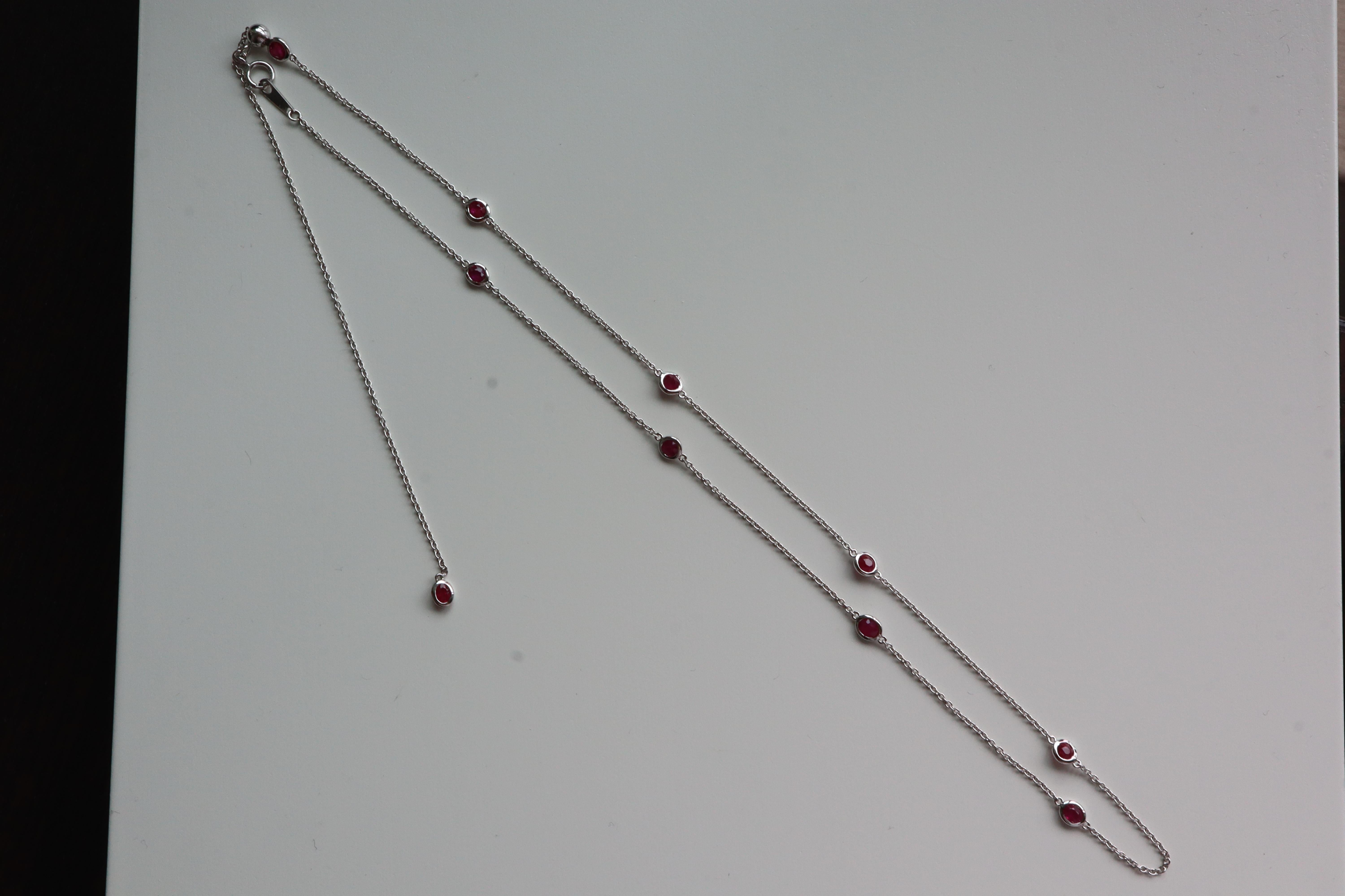 Art déco No Heat Burma Ruby by the yard, collier à station de rubis (T 1.71ct/10pcs/or blanc) en vente