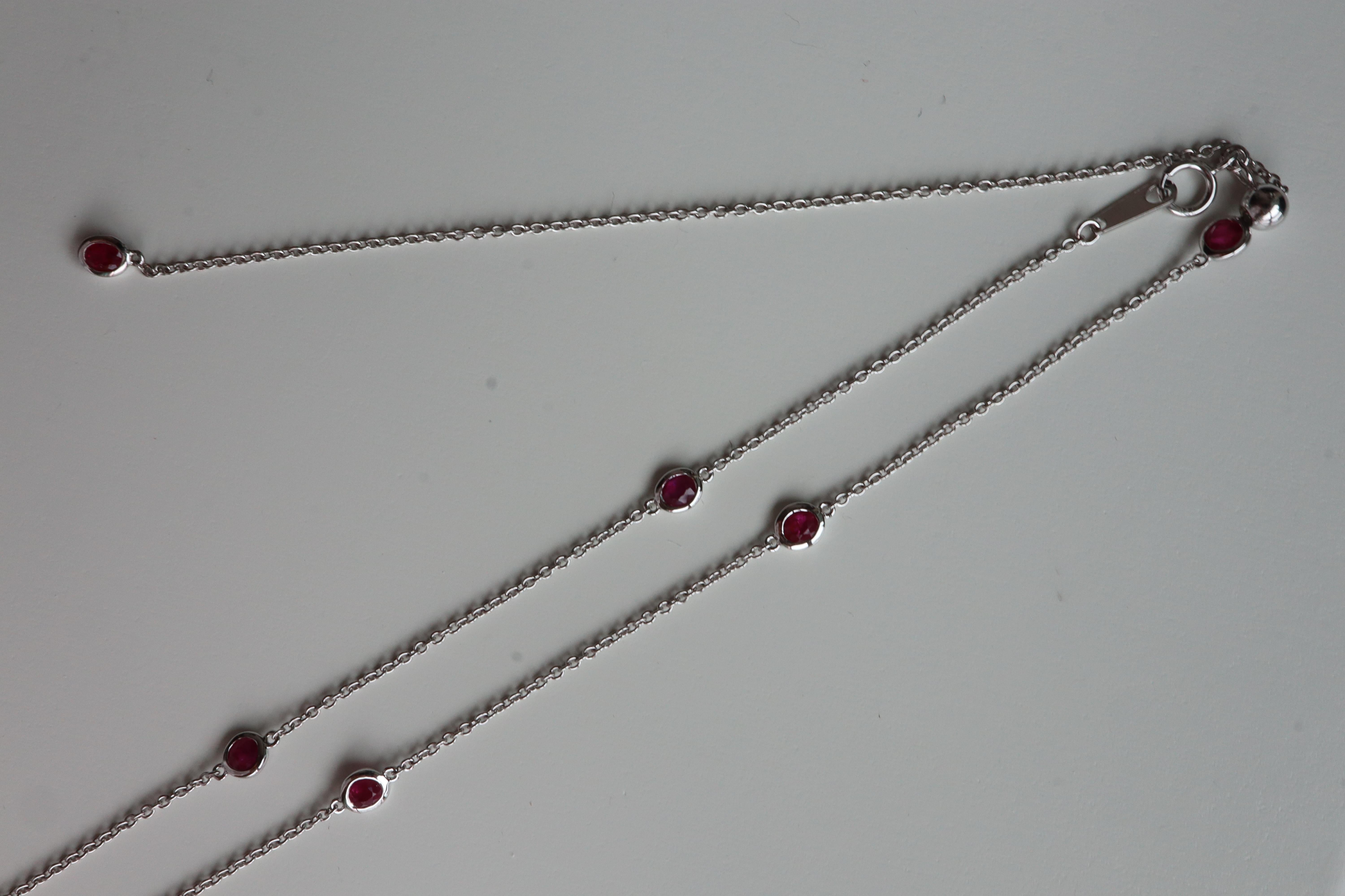 Taille ovale No Heat Burma Ruby by the yard, collier à station de rubis (T 1.71ct/10pcs/or blanc) en vente