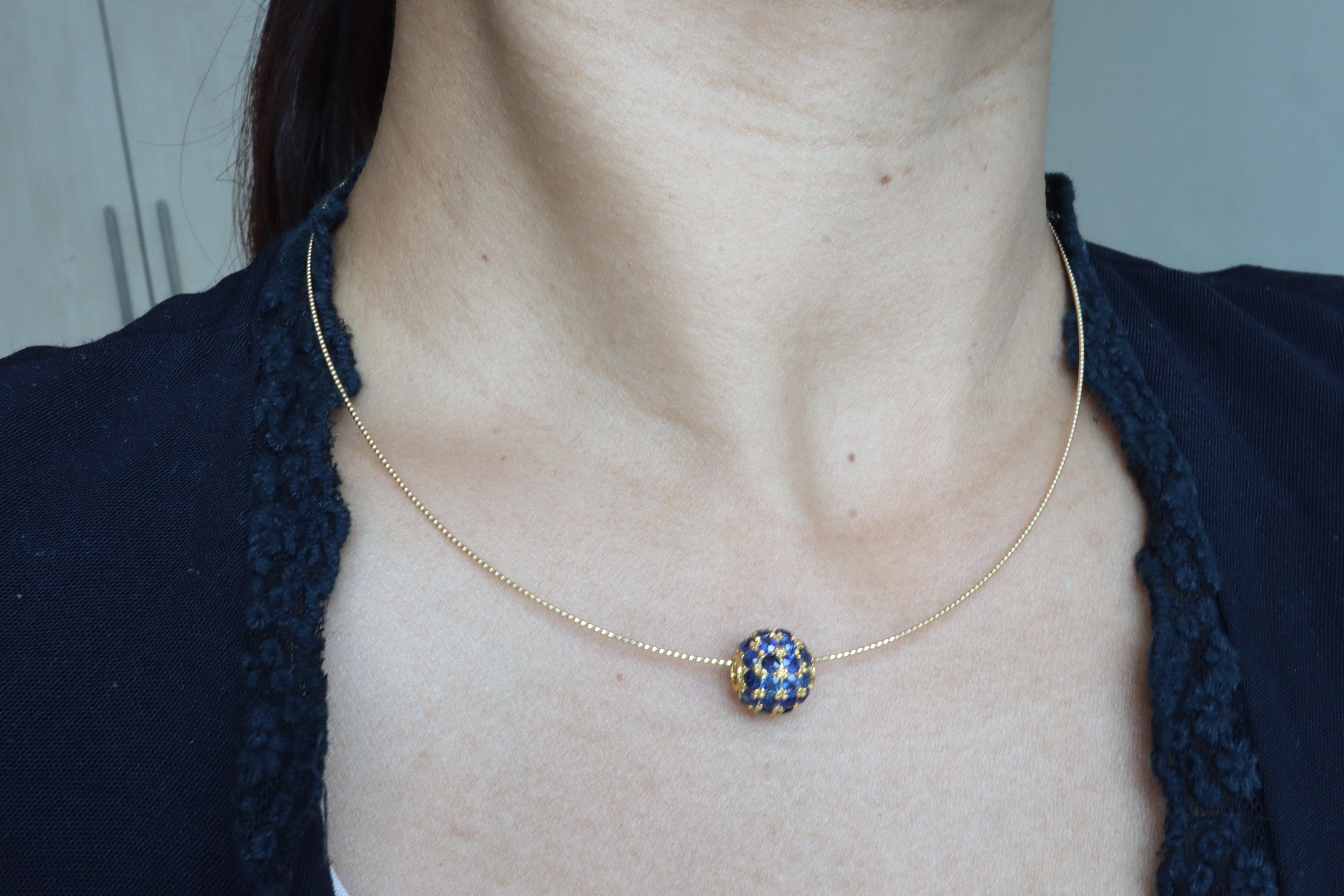 Art Deco No Heat Burma Sapphire Pendant Bead Ball in 18K Yellow Gold-Sapphire Charm For Sale
