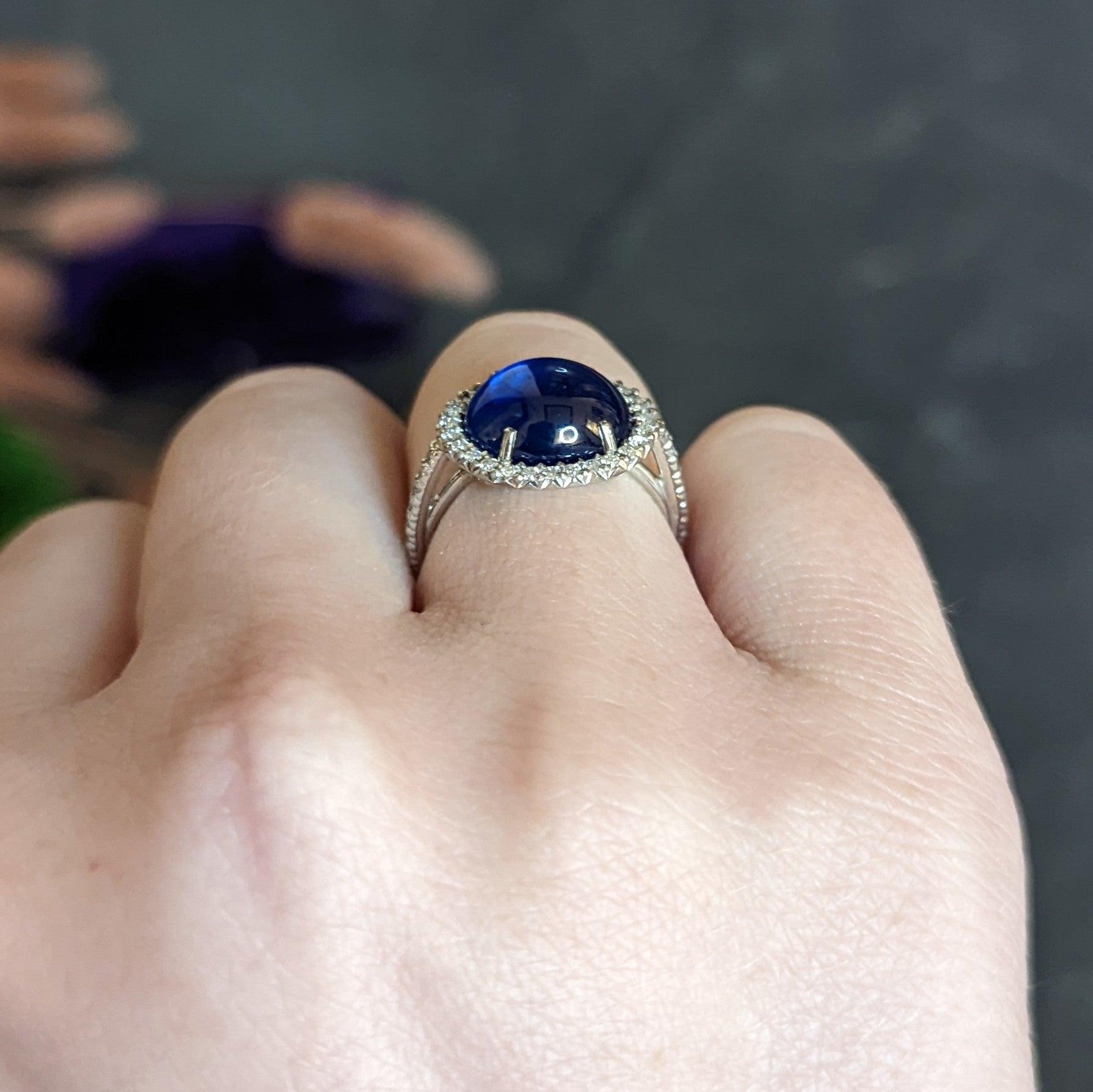 No Heat Ceylon 7,69 Karat Saphir Diamant Platin Halo Cabochon Ring AGL 10