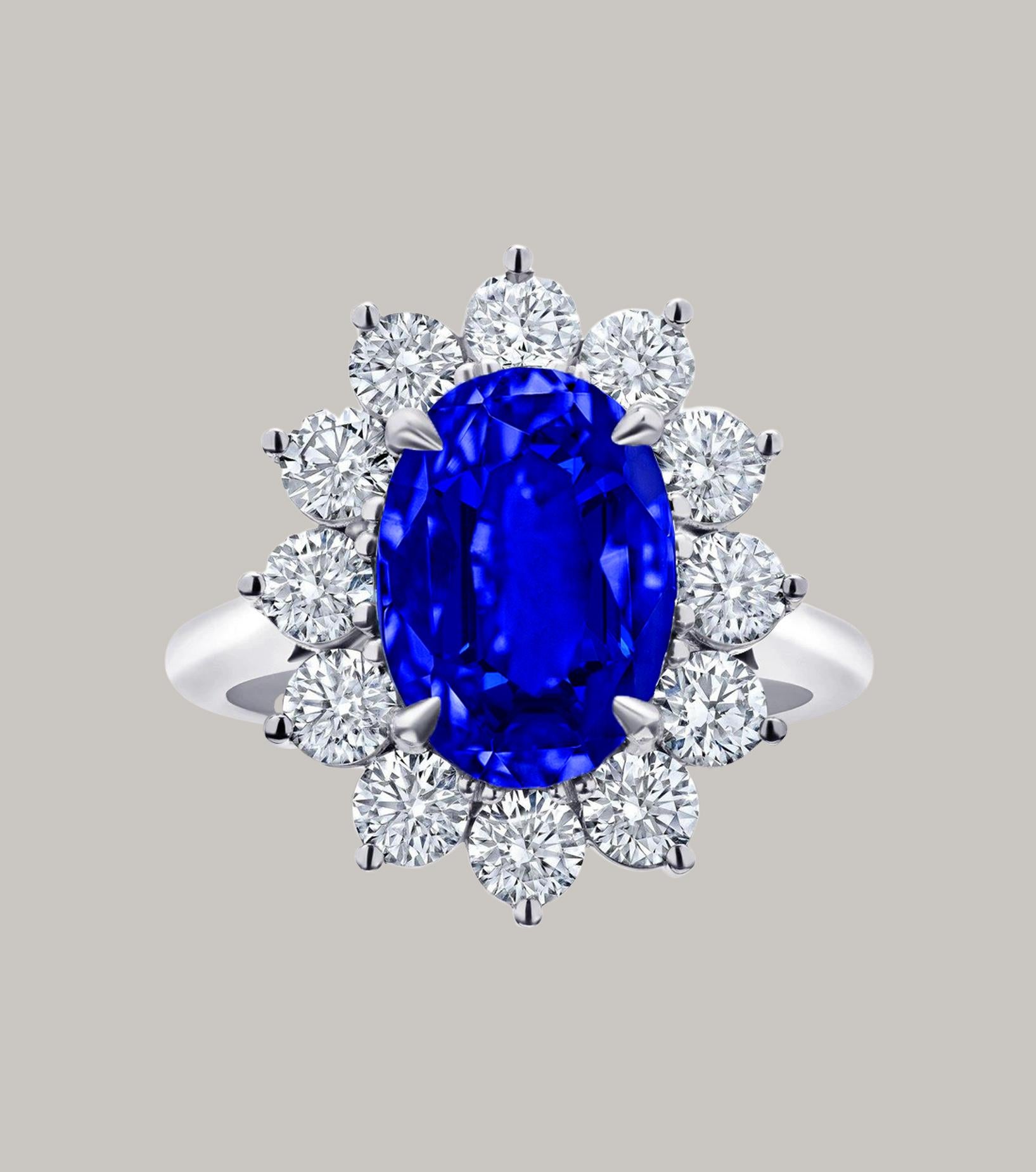 Diamantring, unbehandelter GIA GRS-zertifizierter 4 Karat blauer ovaler Saphir, Diamantring (Ovalschliff) im Angebot