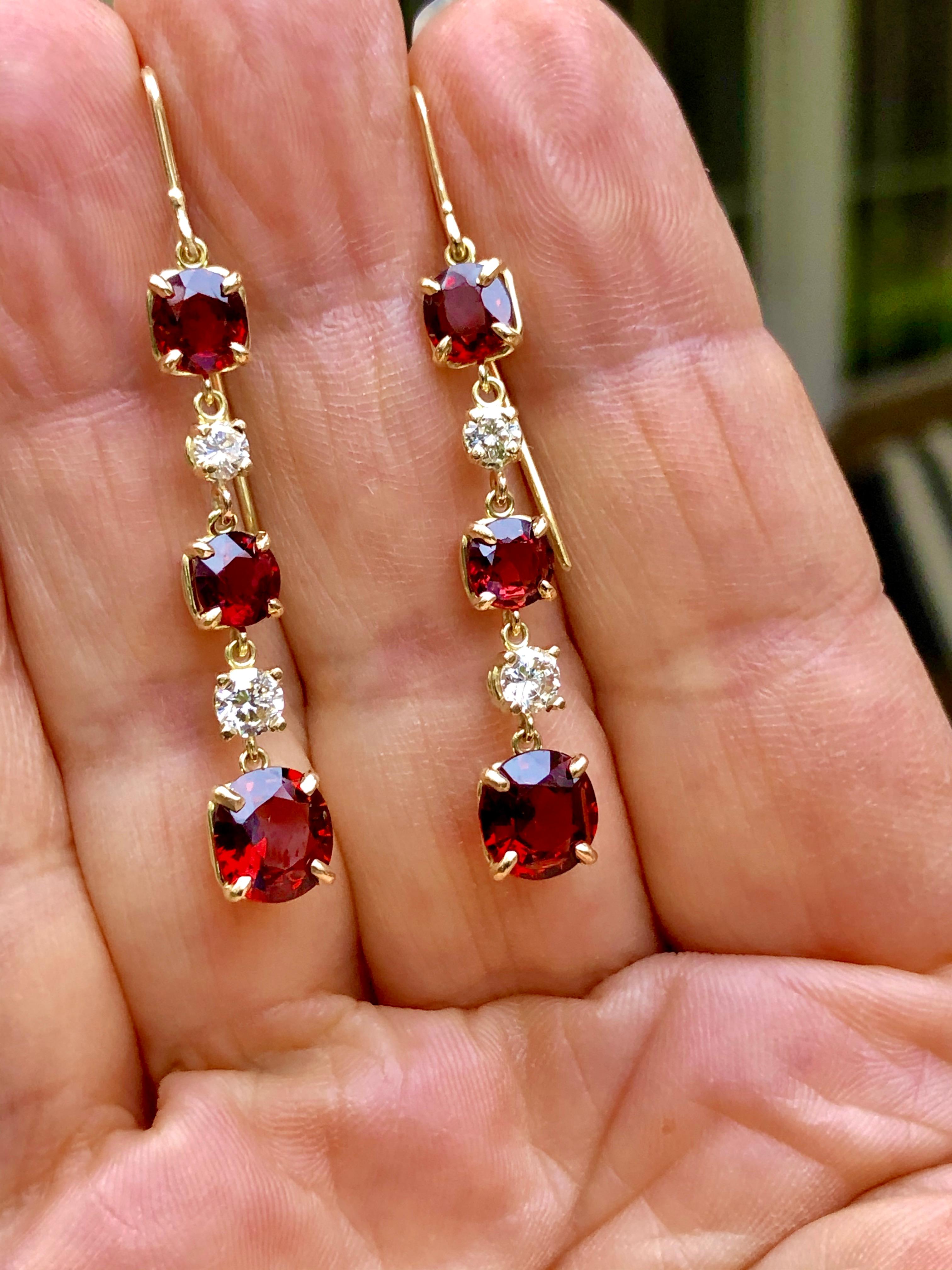 Emeralds Maravellous 6.79 Carats No Heat Red Spinel and Diamond 18K Drop Earring For Sale 5