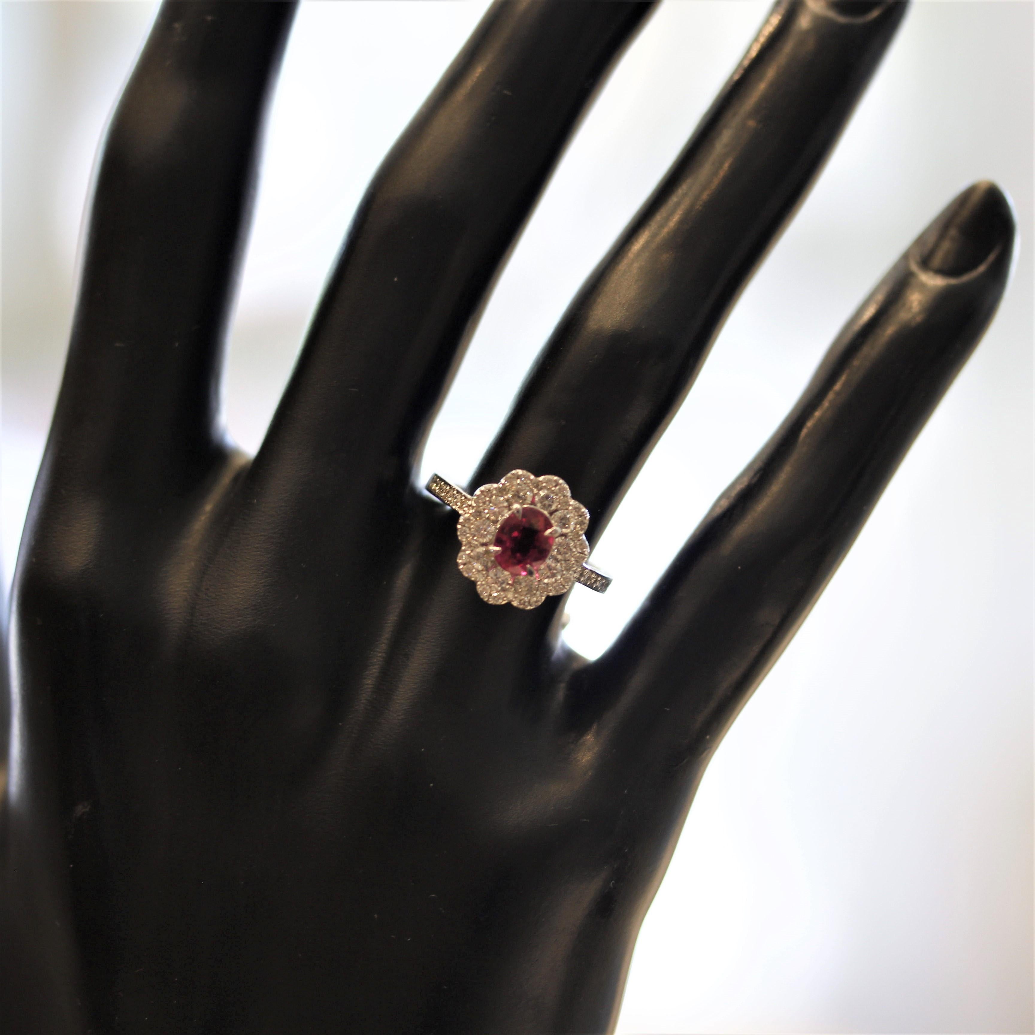 Bague en platine avec diamants et rubis non chauffé, certifiée GIA 1