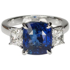 No Heat Vivid Royal Blue Sapphire in Platinum Ring