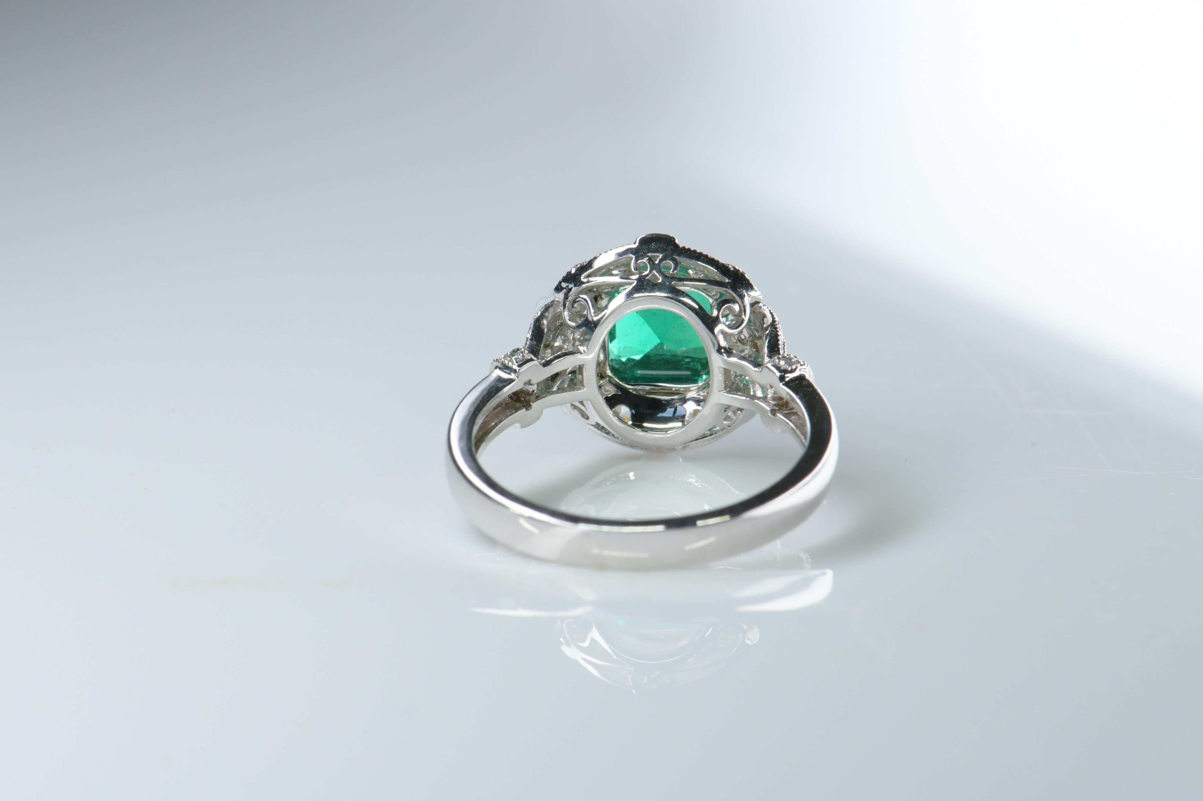 No Oil Colombia Emerald Diamond Ring AGL Certification 1