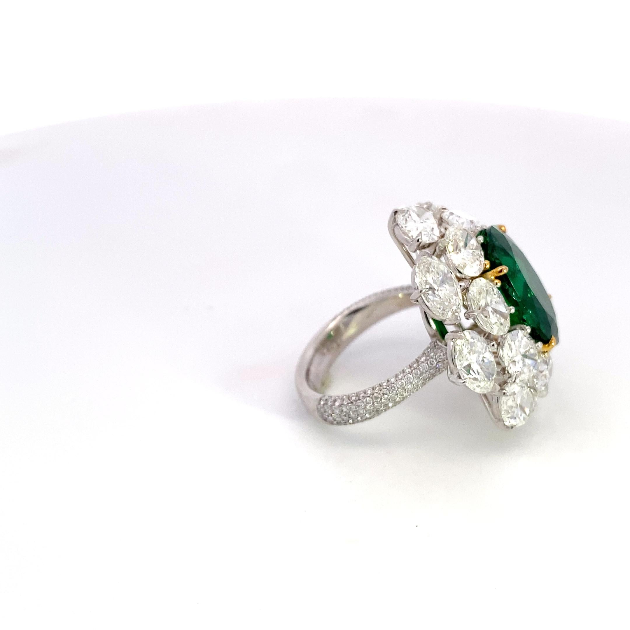 Ovaler kolumbianischer Smaragdring ohne Öl mit GIA Diamanten, Gübelin & AGL zertifiziert (Art déco) im Angebot