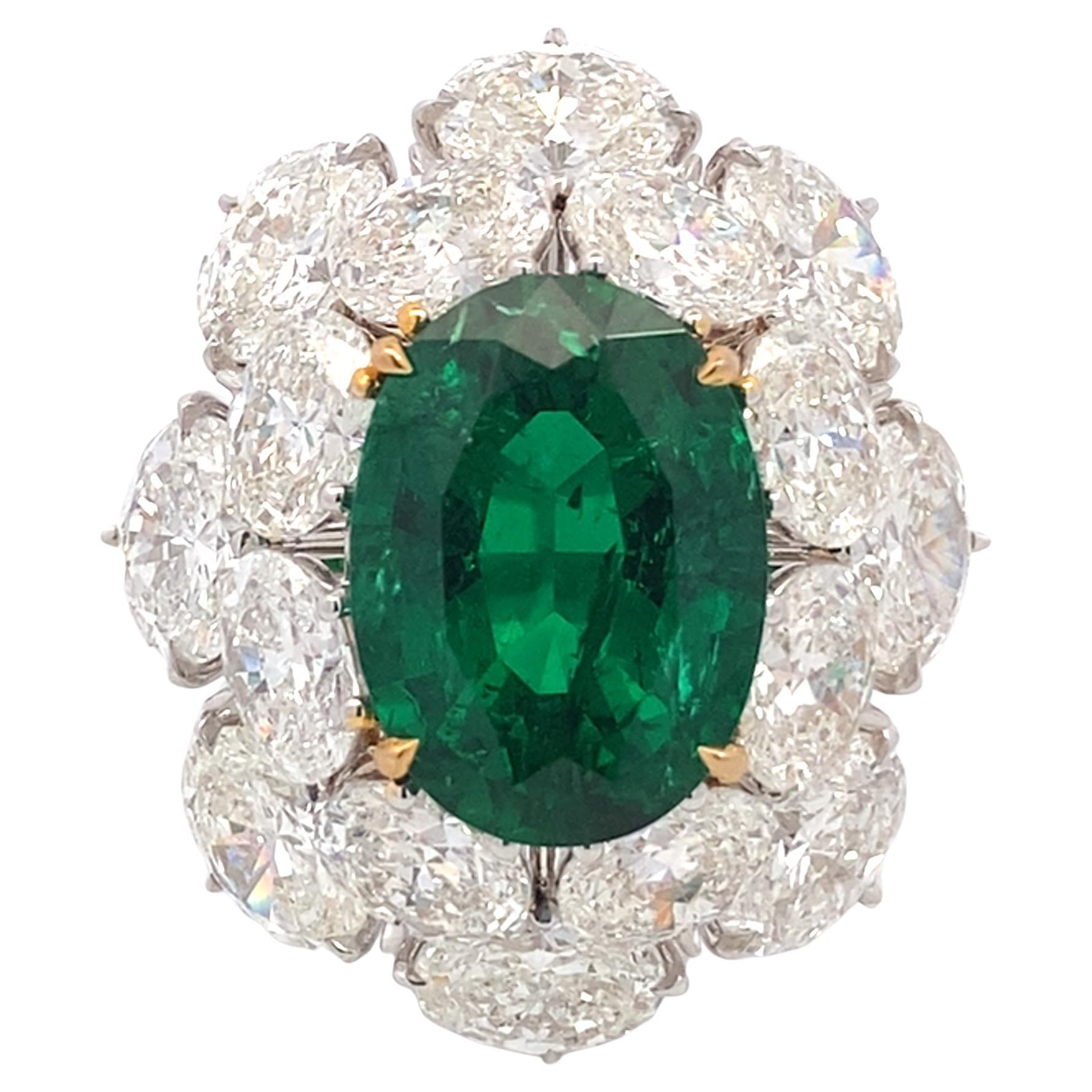 Ovaler kolumbianischer Smaragdring ohne Öl mit GIA Diamanten, Gübelin & AGL zertifiziert im Angebot