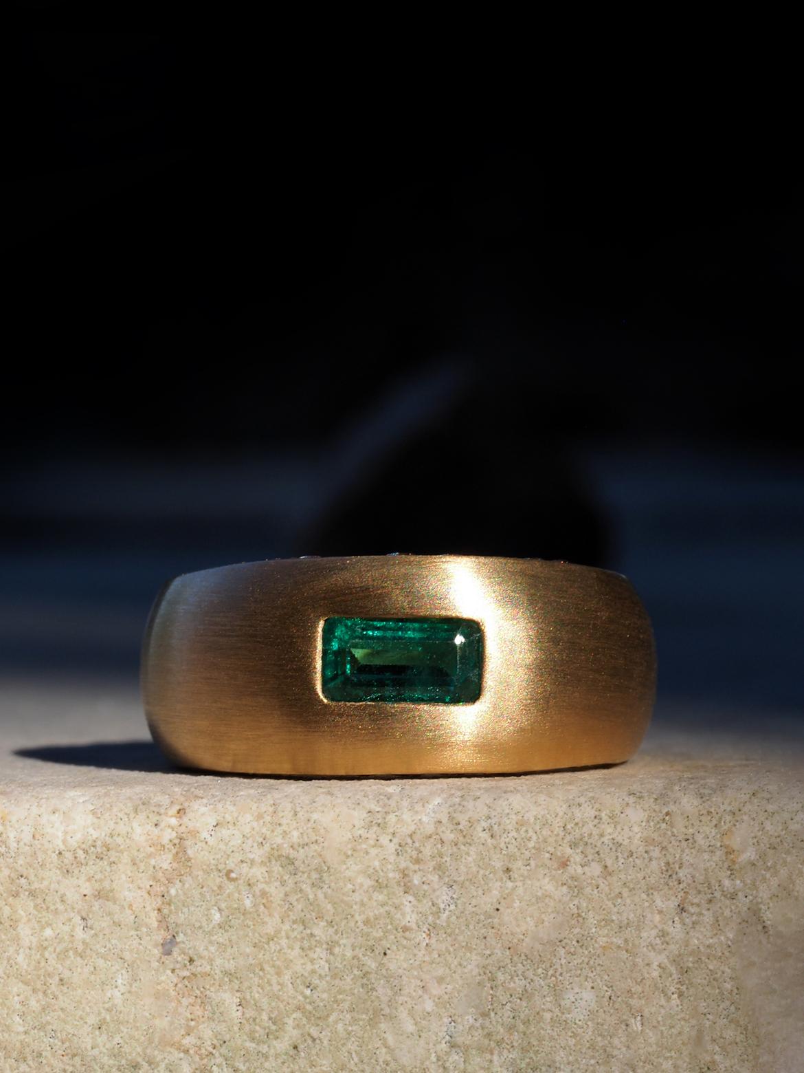 Femenino o masculino Sin aceite Anillo esmeralda oro amarillo 18K diamantes talla 8.5 regalo aniversario de boda en venta