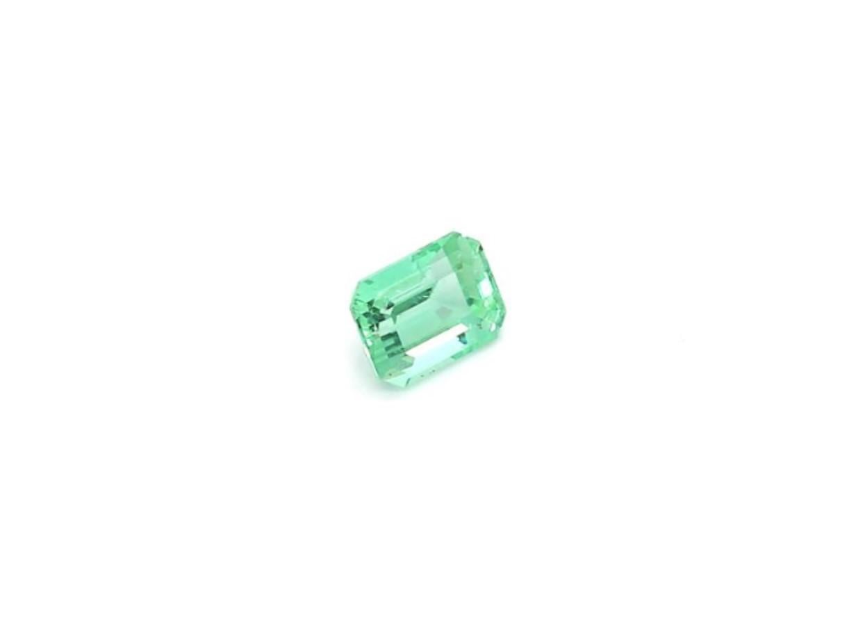 Modern No Oil Russian Emerald Ring Gem 0.53 Carat Weight ICL Certified For Sale