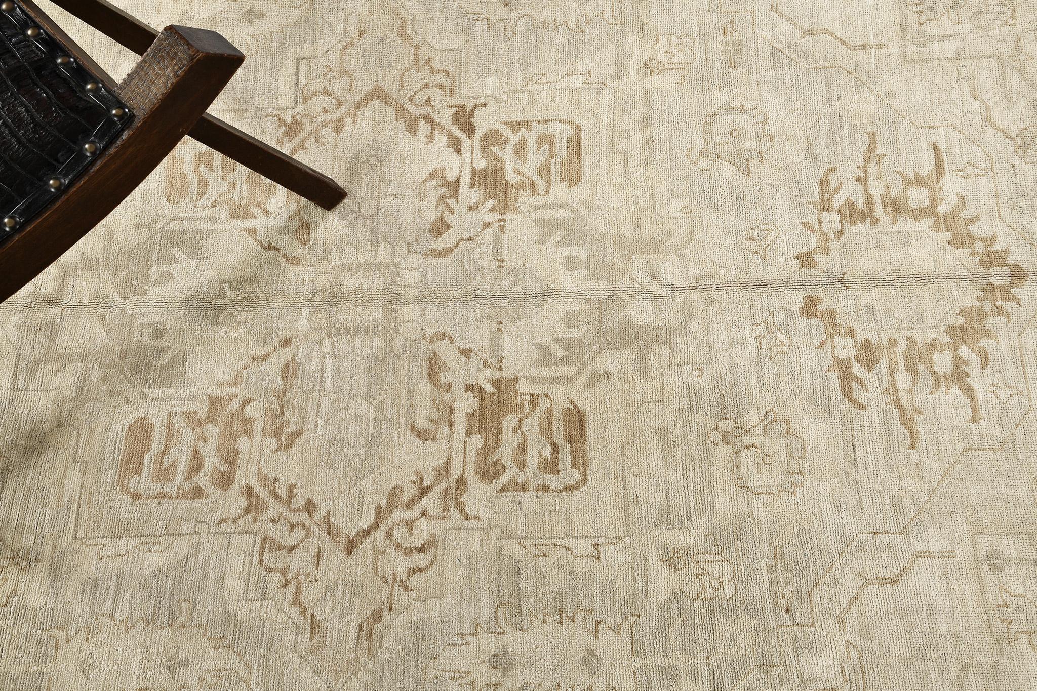 Khotan-Design-Revival D5386 mit Überwurf (Afghanisch) im Angebot