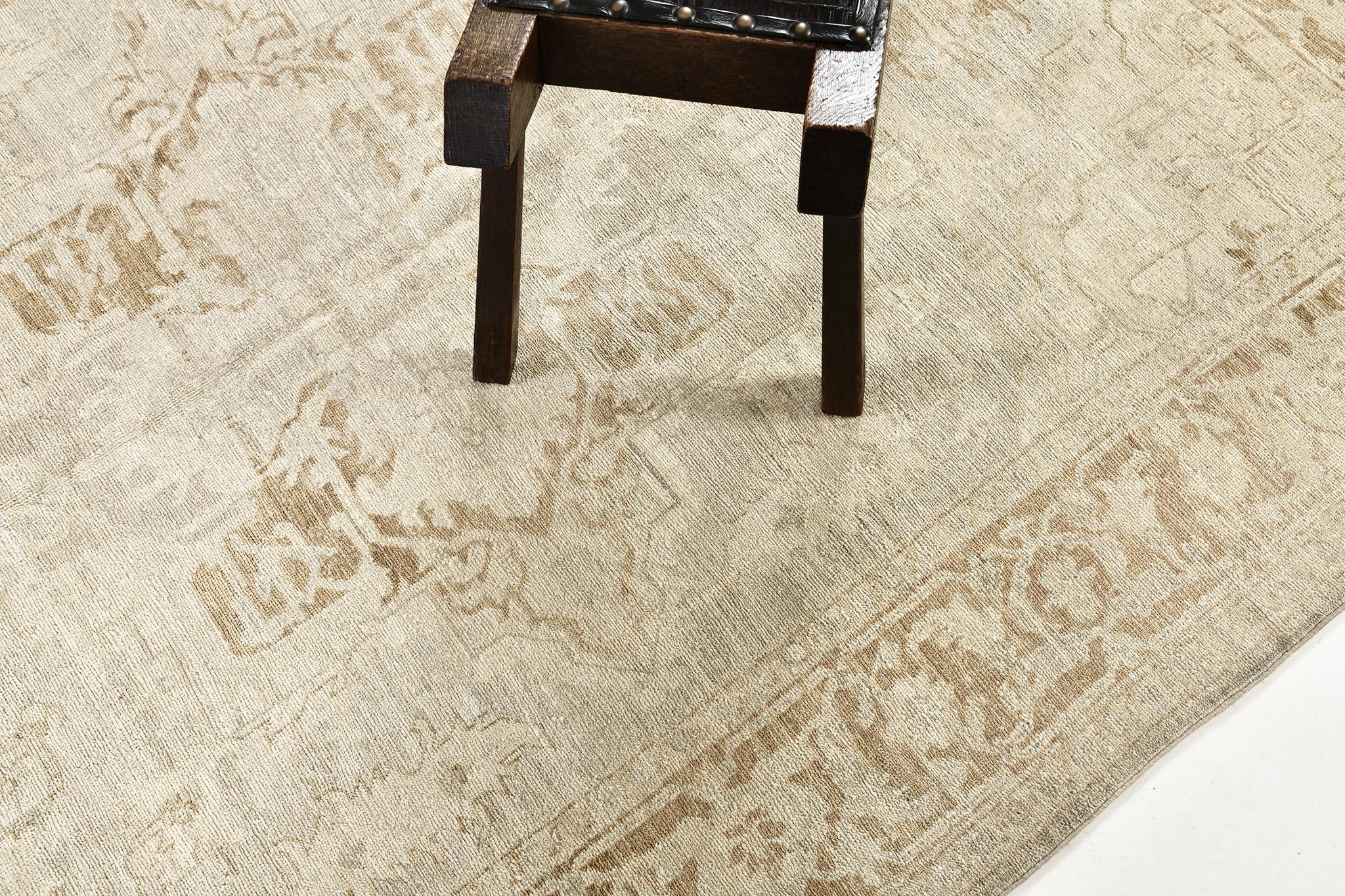 Khotan-Design-Revival D5386 mit Überwurf (Handgeknüpft) im Angebot