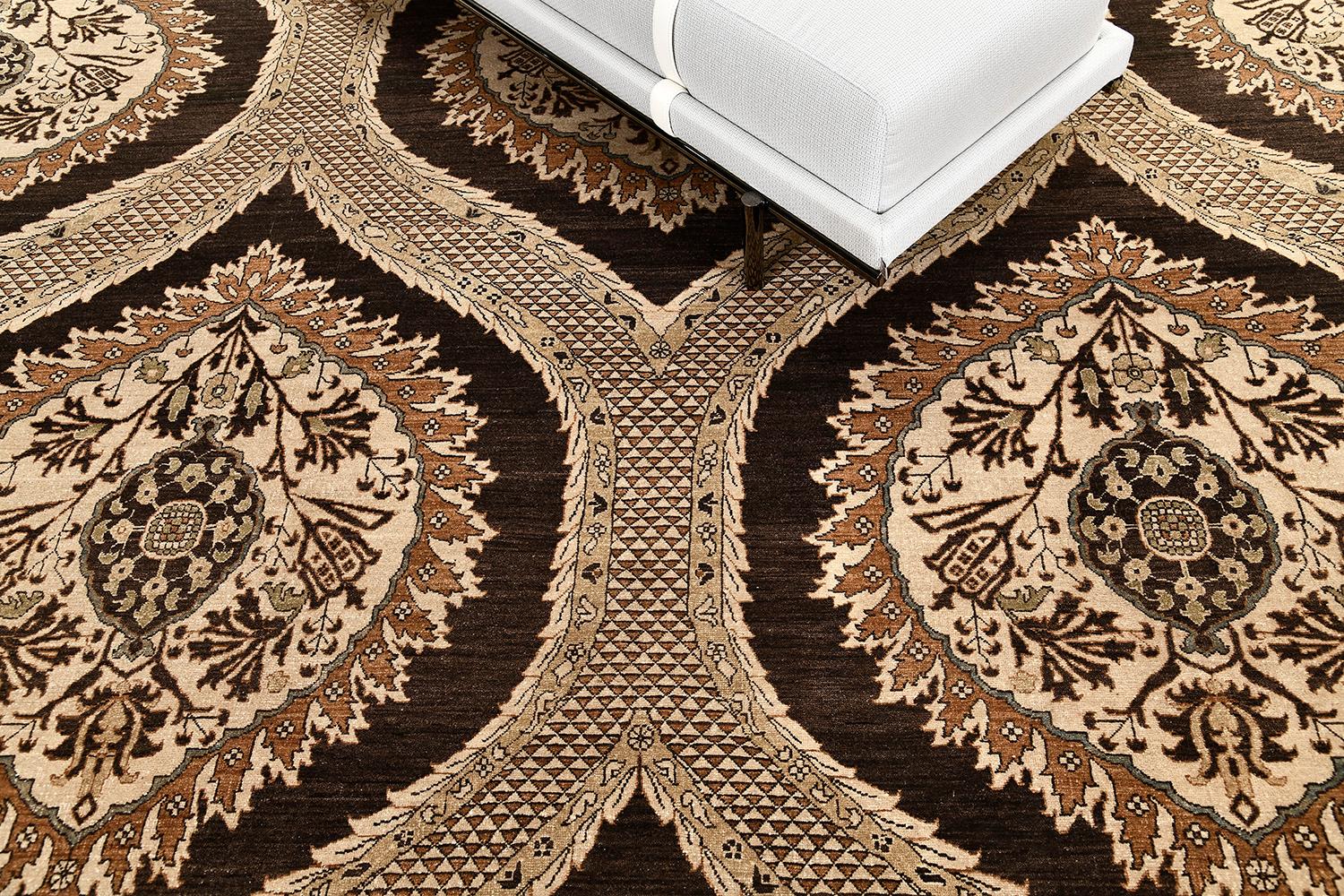 Noué à la main Tapis Mehraban à motif transitionnel teinté naturel en vente
