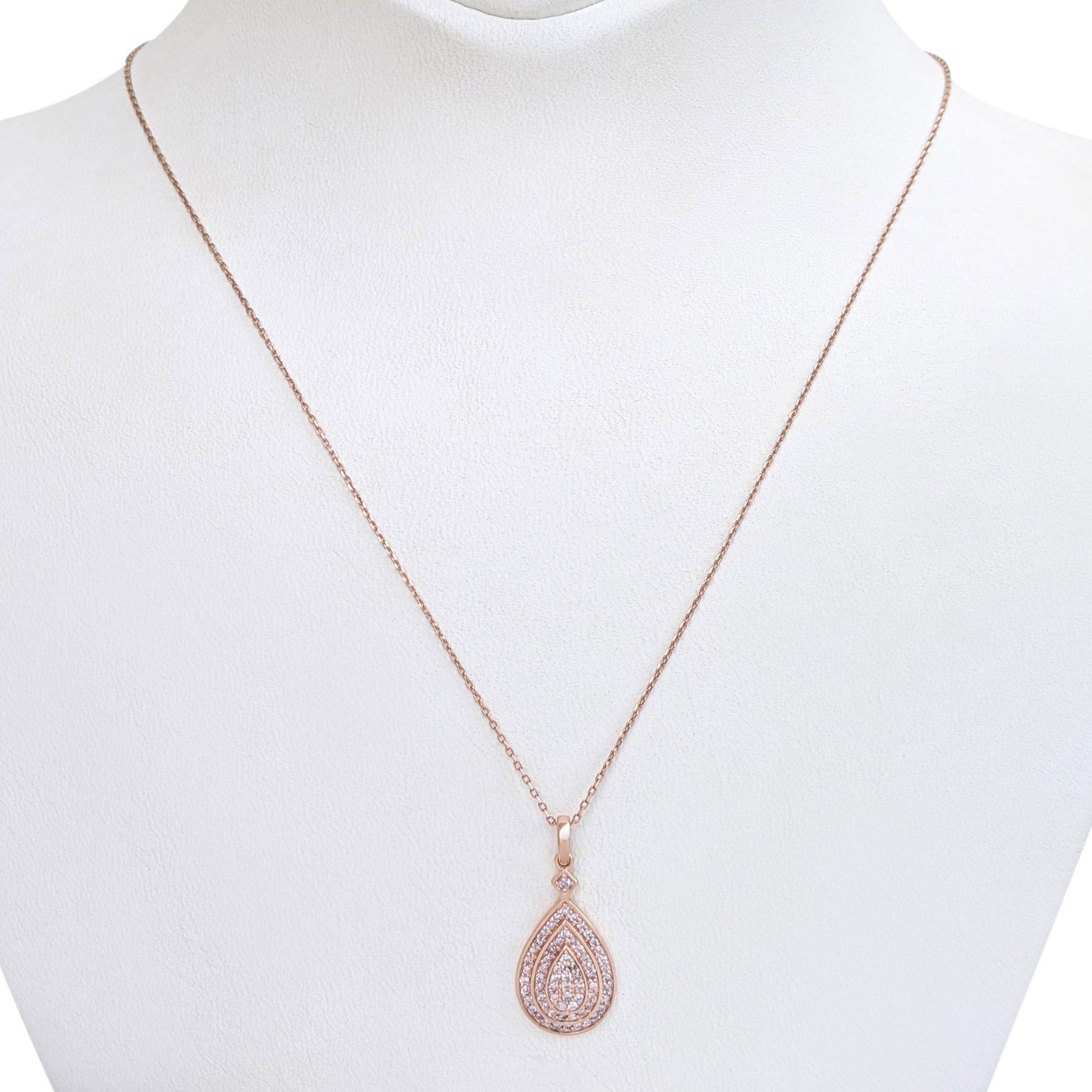 Center Stone:
___________
Natural Diamond
Cut: Round Brilliant
Carat: 0.40 tcw / 66 pieces
Color: Light Pink - Fancy Pink
Clarity: VS to SI

Necklace length: 43 cm and 2 cm pendant

VAT and TAXES:
Please be aware that your country of residence may