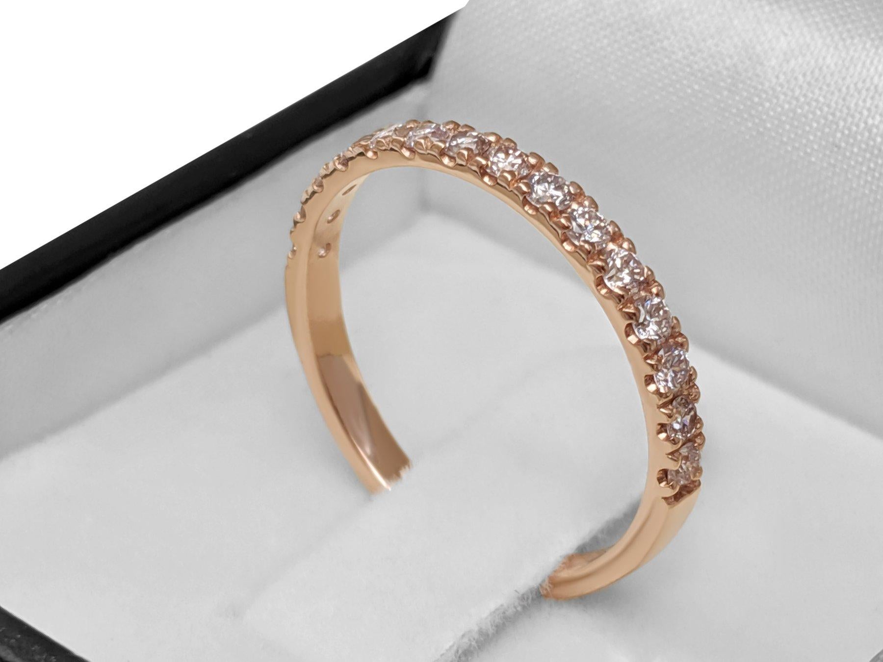 PAS DE RÉSERVE ! 0.45 Carat Fancy Pink Diamond - 14 kt. Bague en or rose Neuf - En vente à Ramat Gan, IL