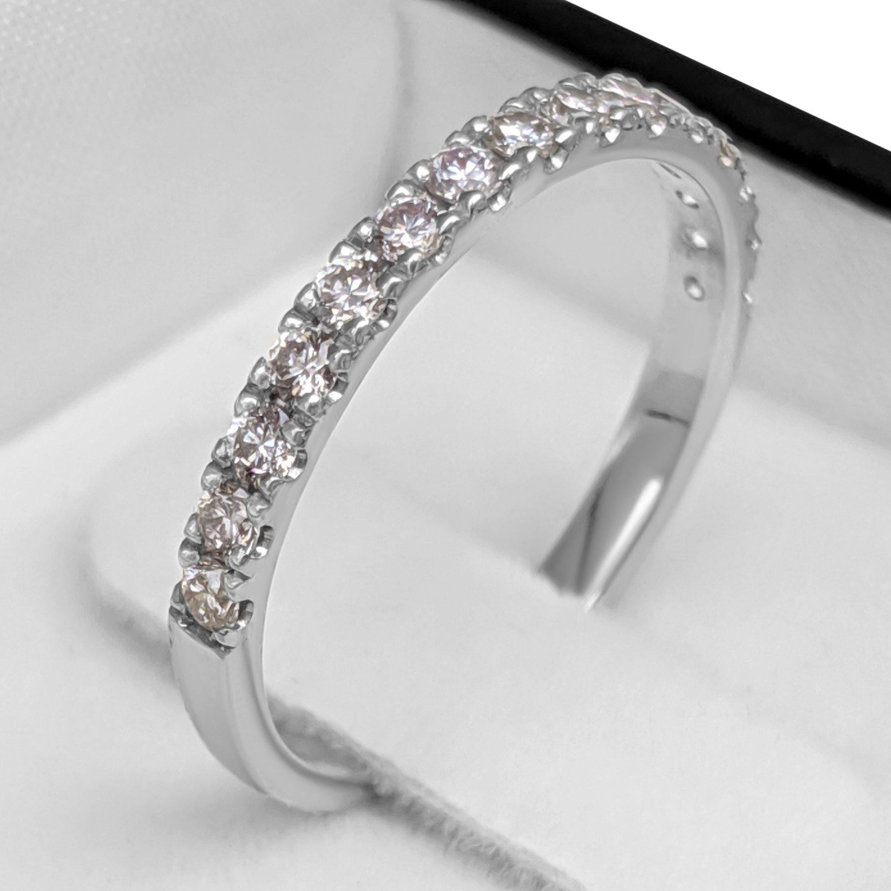 PAS DE RÉSERVE !  -  Bague en or blanc 14 carats avec diamants roses de 0,45 carat Neuf - En vente à Ramat Gan, IL