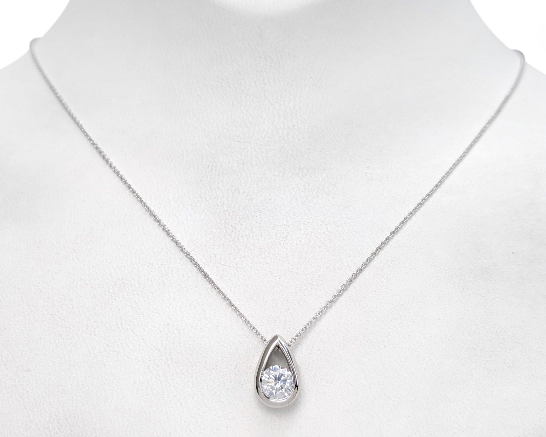 Art Deco NO RESERVE! 0.50 Carat Diamond - 14 kt. White gold - Necklace with pendant For Sale