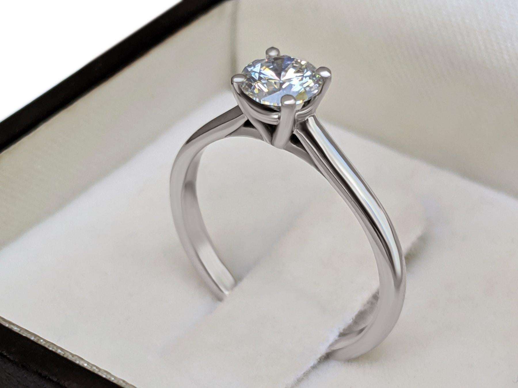 Art Deco $1 NO RESERVE!  0.50 Carat Diamond - 14K White Gold - Ring For Sale