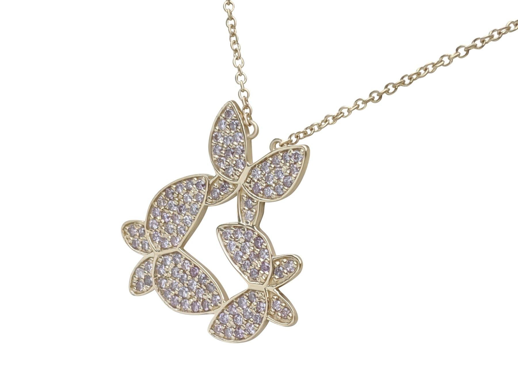 Round Cut NO RESERVE! 0.50 Ct Fancy Pink Diamond 14 kt. Yellow Gold Pendant Necklace For Sale