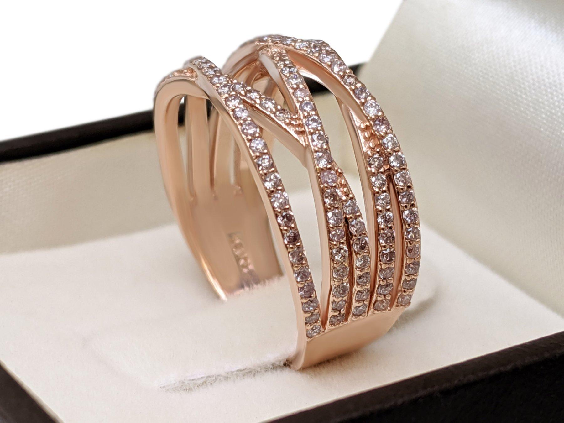 NO RESERVE!  -  0.75 Carat Pink Diamonds - 14K Rose Gold - Ring For Sale 1