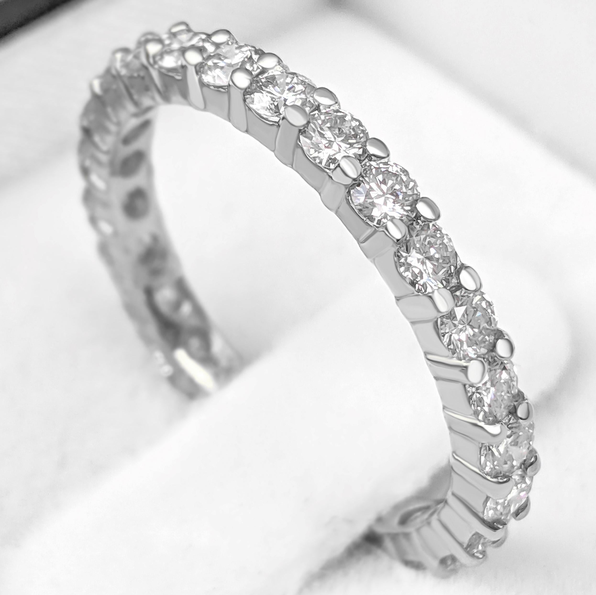 Art Deco $1 NO RESERVE - 1.01 Carat Diamonds 3/4 Eternity Band - 14K White Gold Ring