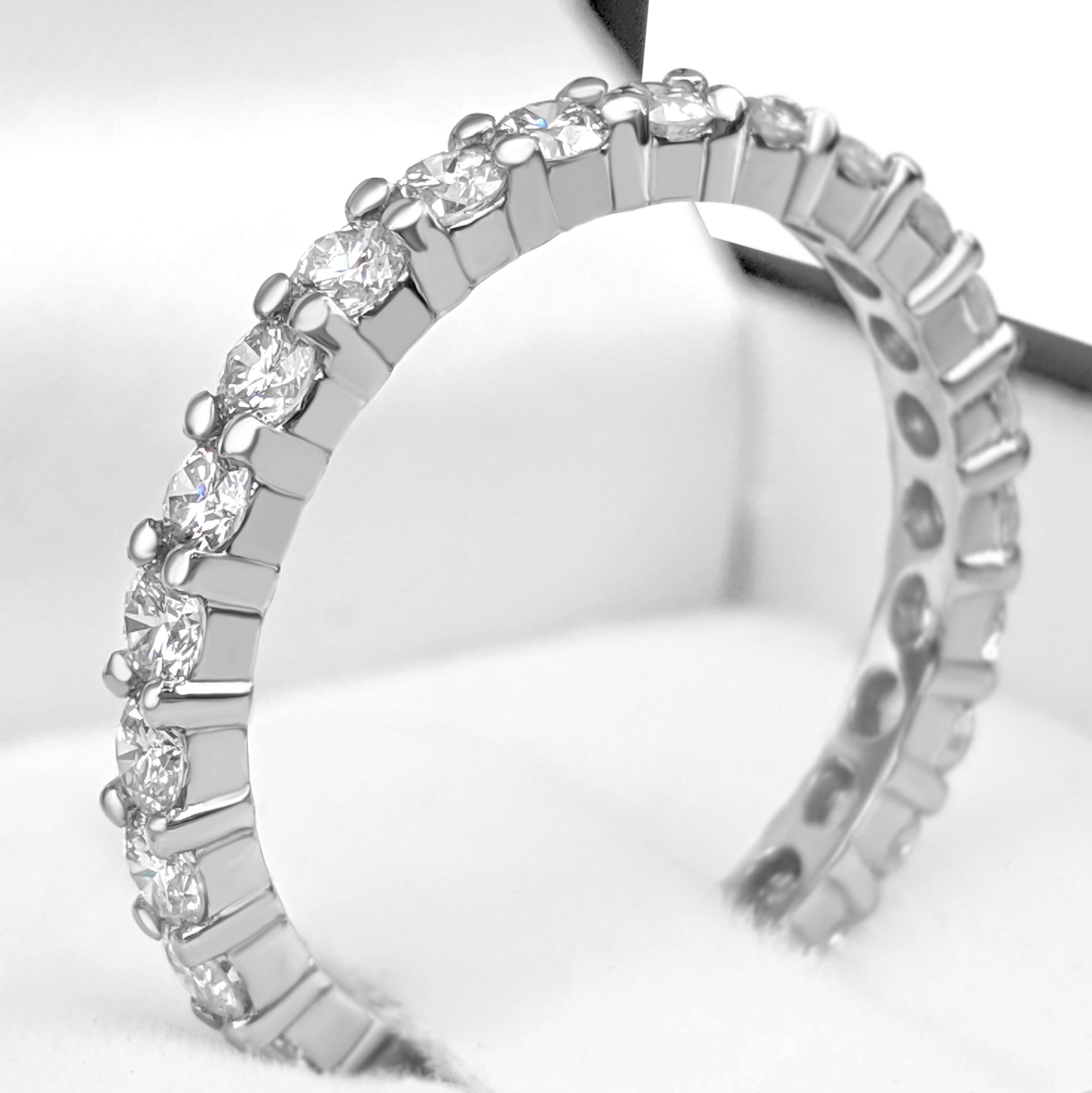 $1 NO RESERVE - 1.01 Carat Diamonds 3/4 Eternity Band - 14K White Gold Ring In New Condition In Ramat Gan, IL