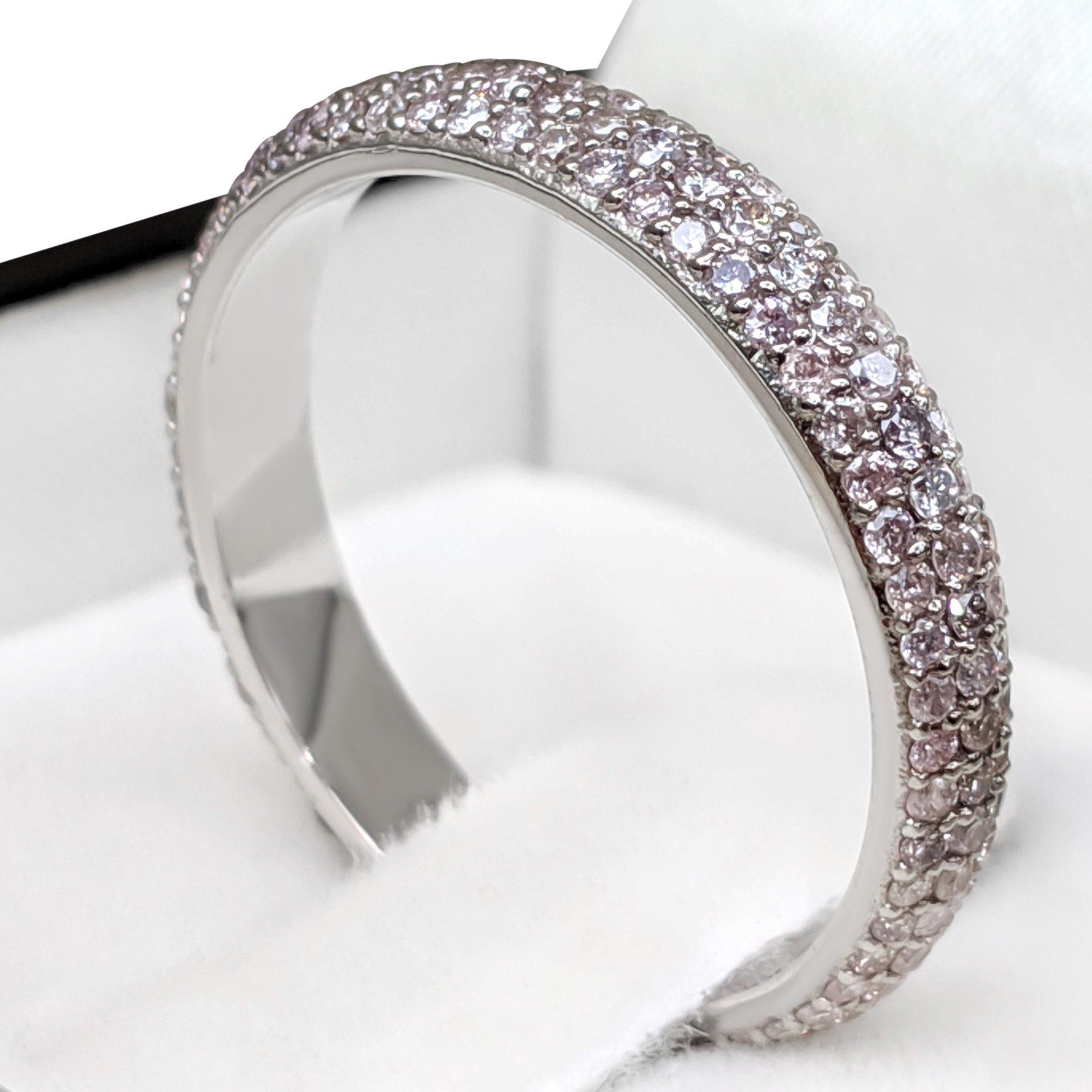 NO RESERVE! 1,01Ct Fancy Diamonds Eternity-Ring - 14 kt. Weißgold-Ring (Rundschliff) im Angebot