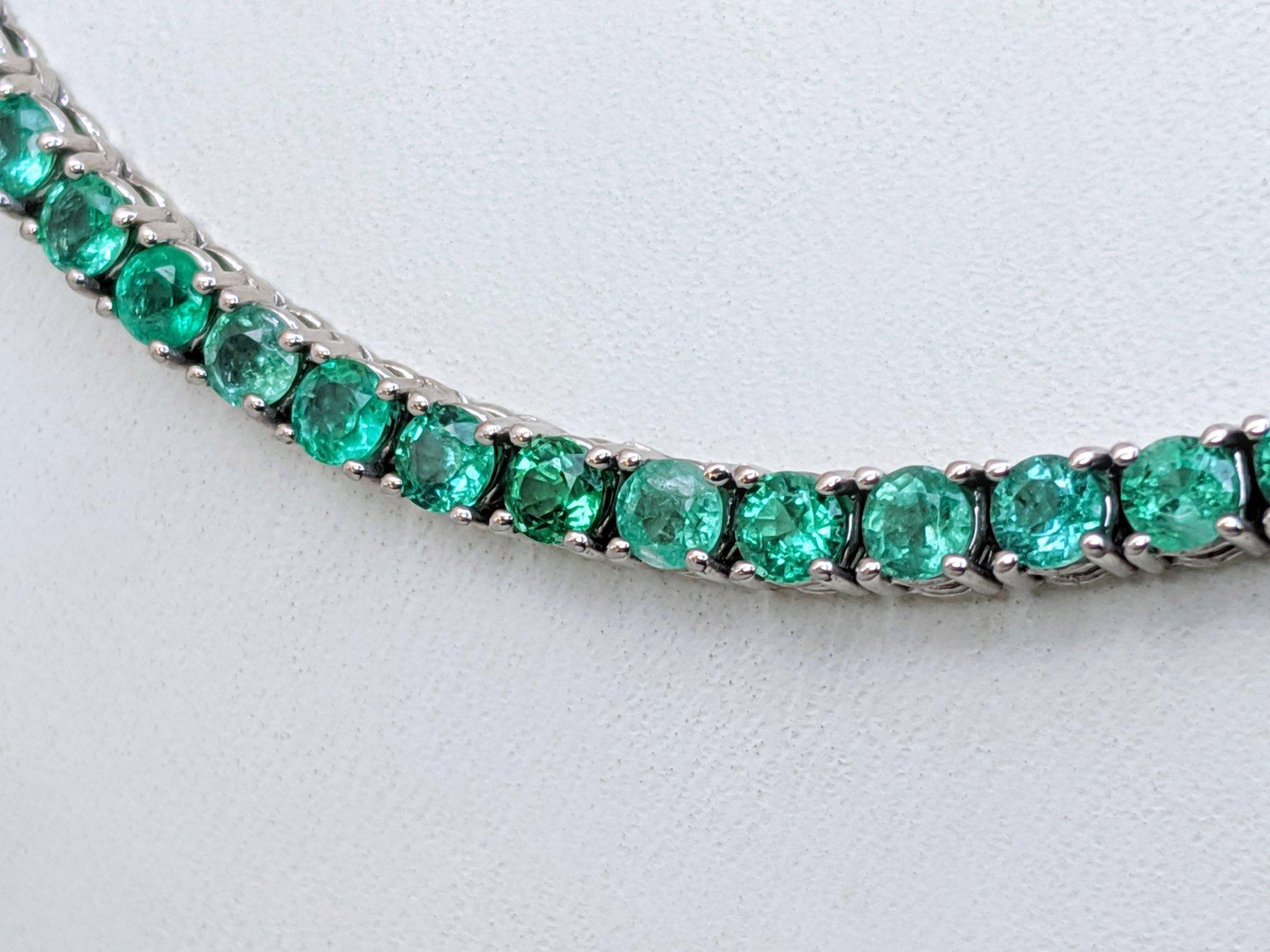 Women's NO RESERVE! 10.40 Carat Natural Emerald Riviera - 14 kt. White Gold - Necklace