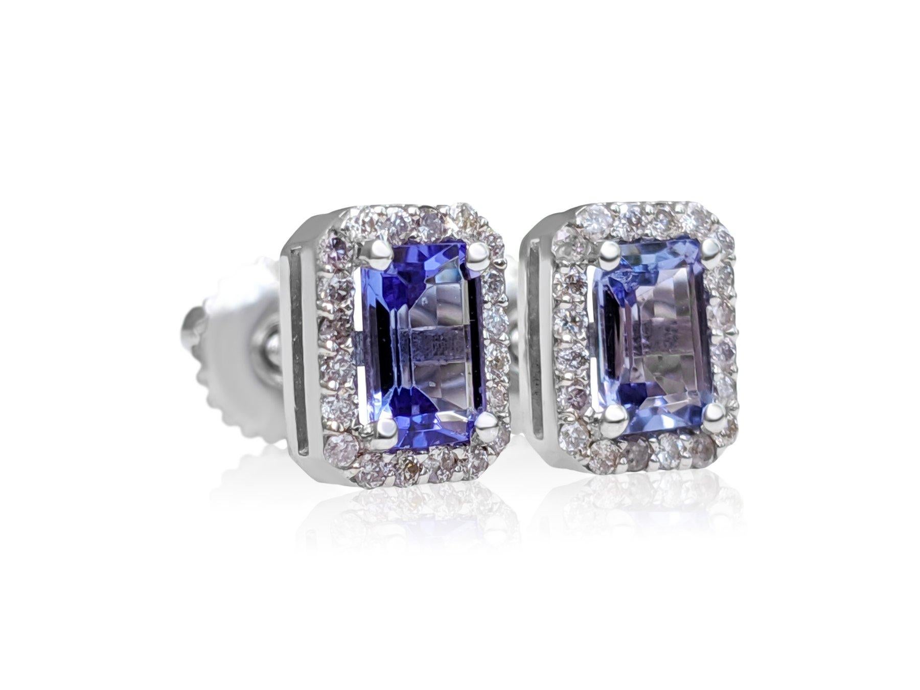 Tanzanite is an extremely rare gemstone, found in a single location in the world, at the foothills of mount Kilimanjaro in Tanzania. As this single source is expected to drain out in 20 years from now, Tanzanite is a perfect gem for investment as