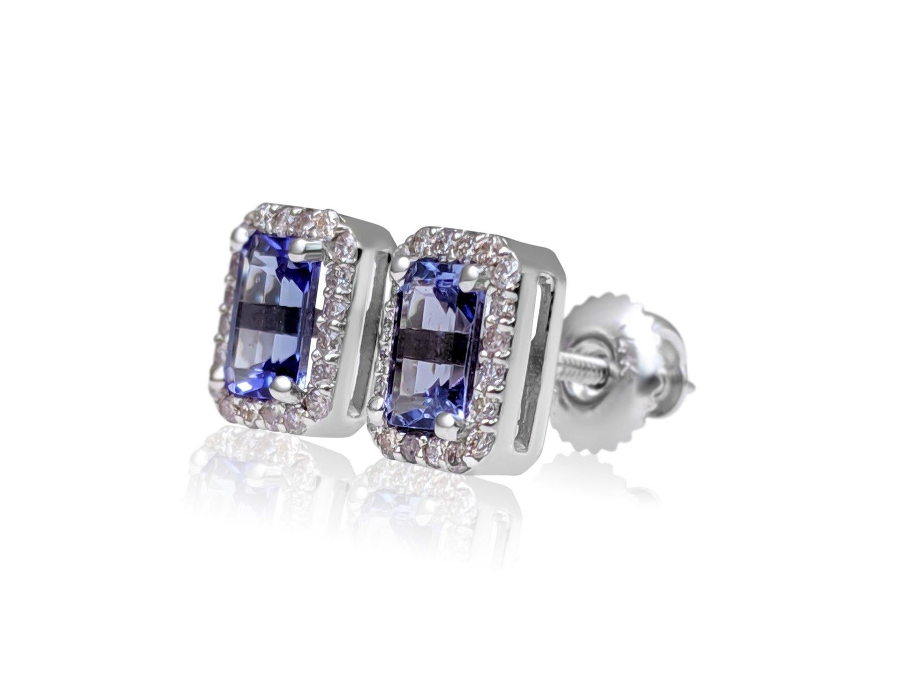 NO RESERVE! 1.04Ct Tanzanite and 0.20 Ct Diamonds 14 kt. White gold - Earrings In New Condition For Sale In Ramat Gan, IL