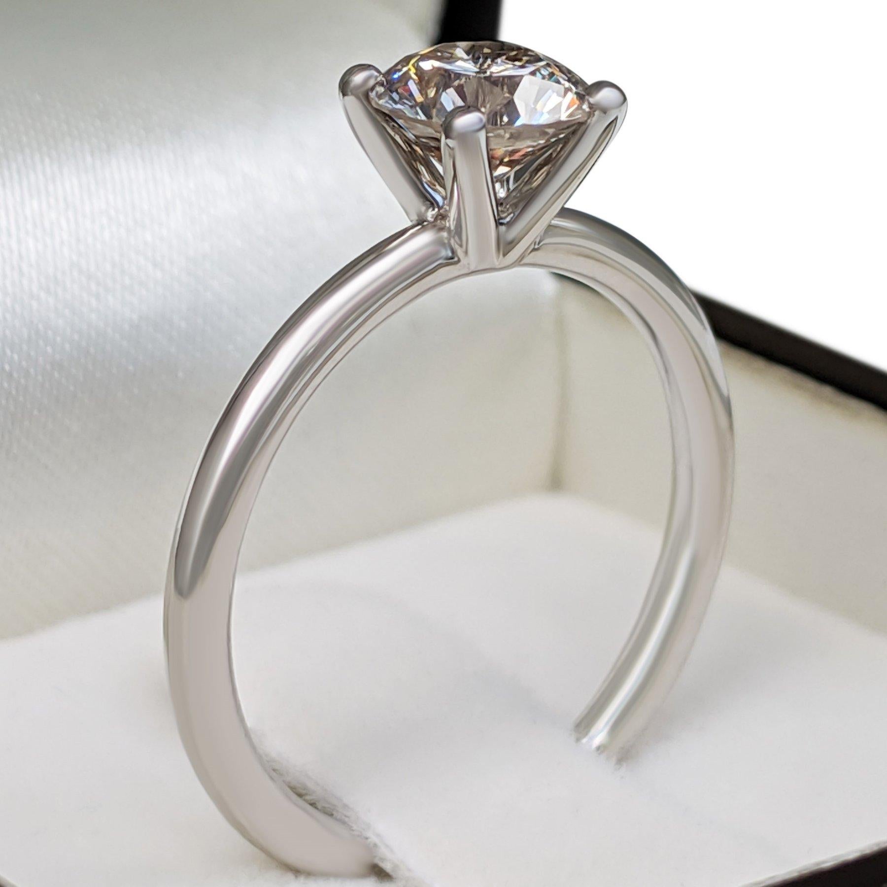 Round Cut $1 NO RESERVE! 1.06 Carat Diamond - 14 kt. White gold - Ring  For Sale
