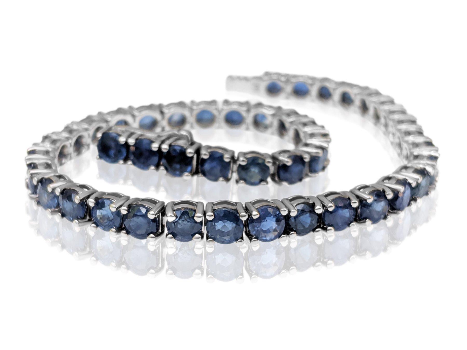 NO RESERVE! - 10.60ct. tw. Sapphire Tennis 14K White Gold Bracelet For Sale 1