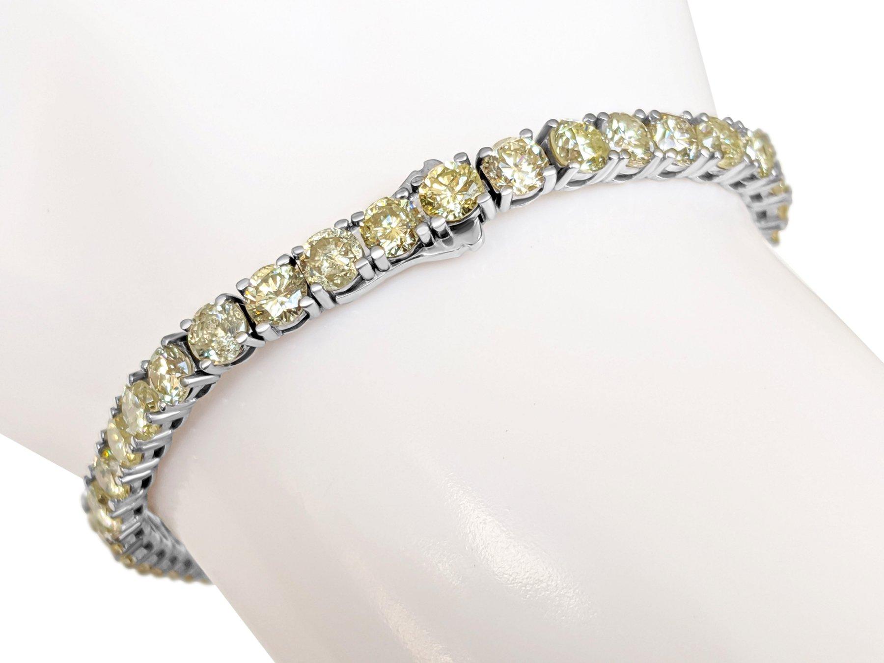 KEINE RESERVE!  -  11,00 Karat Ausgefallenes Diamant-Tennis-Armband aus 14K Weißgold (Rundschliff) im Angebot